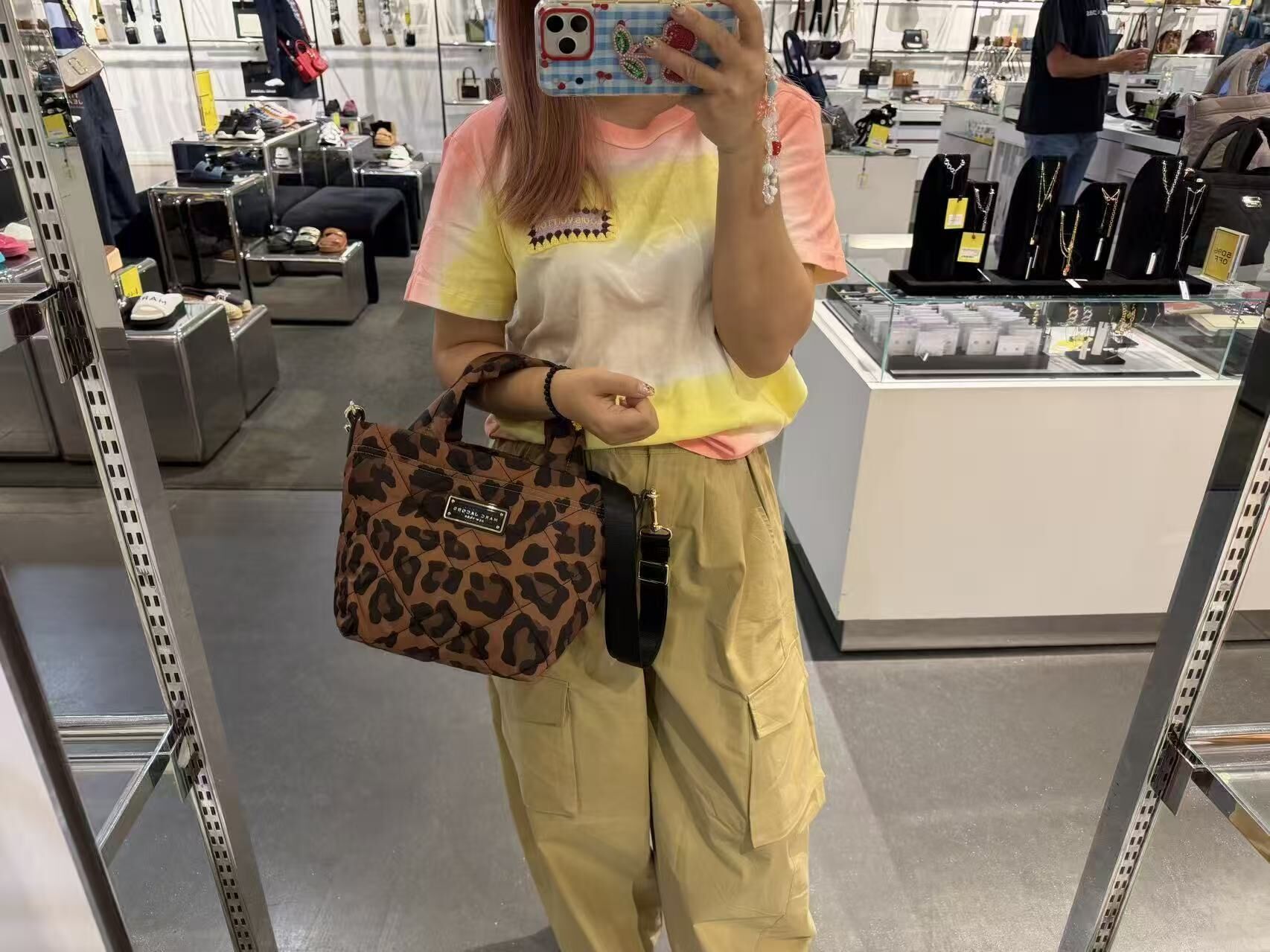 【直播】Marc Jacobs LX102311 豹紋托特包
