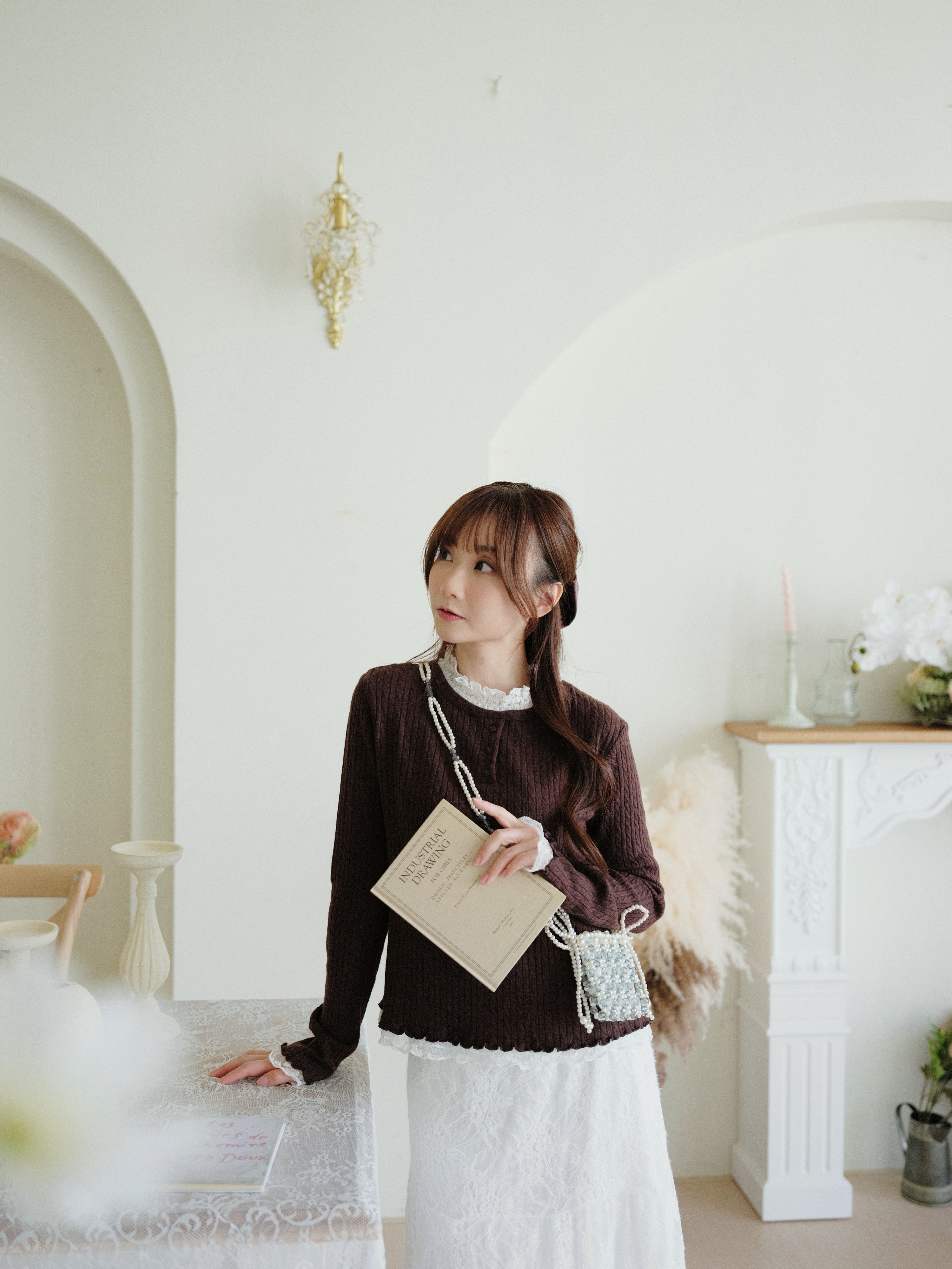三色 / 麻花假兩件蕾絲長袖上衣 / 2-in-1 Cable Knit Lace Henley Top