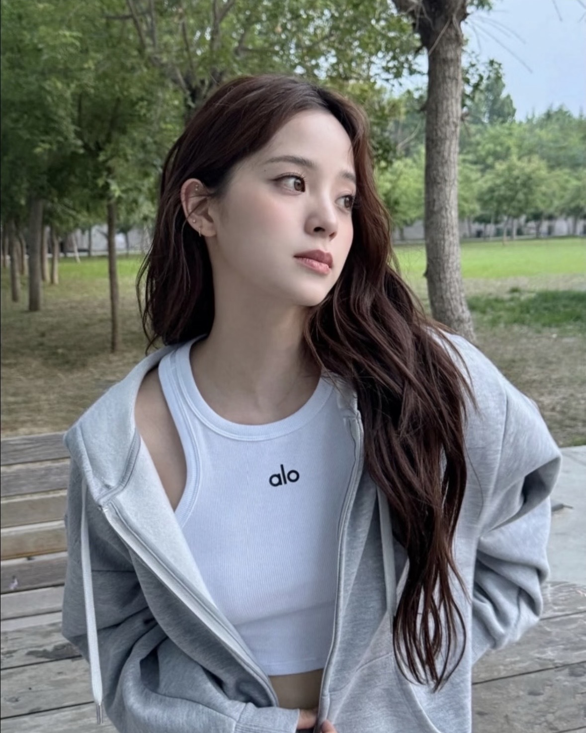 Alo yoga Accolade Full Zip Hoodie 長袖 連帽 拉鍊 外套 四色