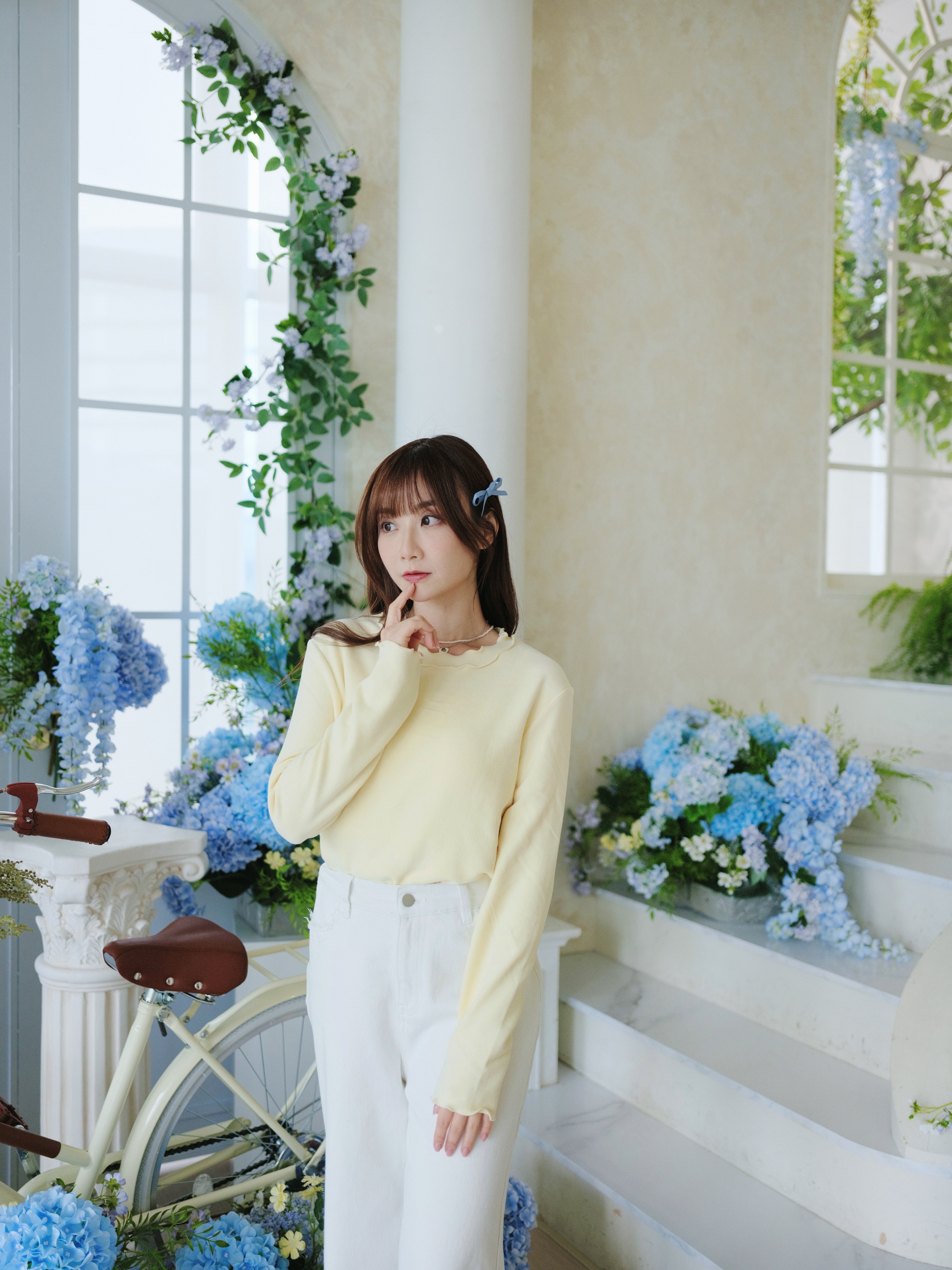 五色 / 軟滑絨面雙滾邊長袖上衣 / Flannel-Touch Double Lettuce-Trim Top