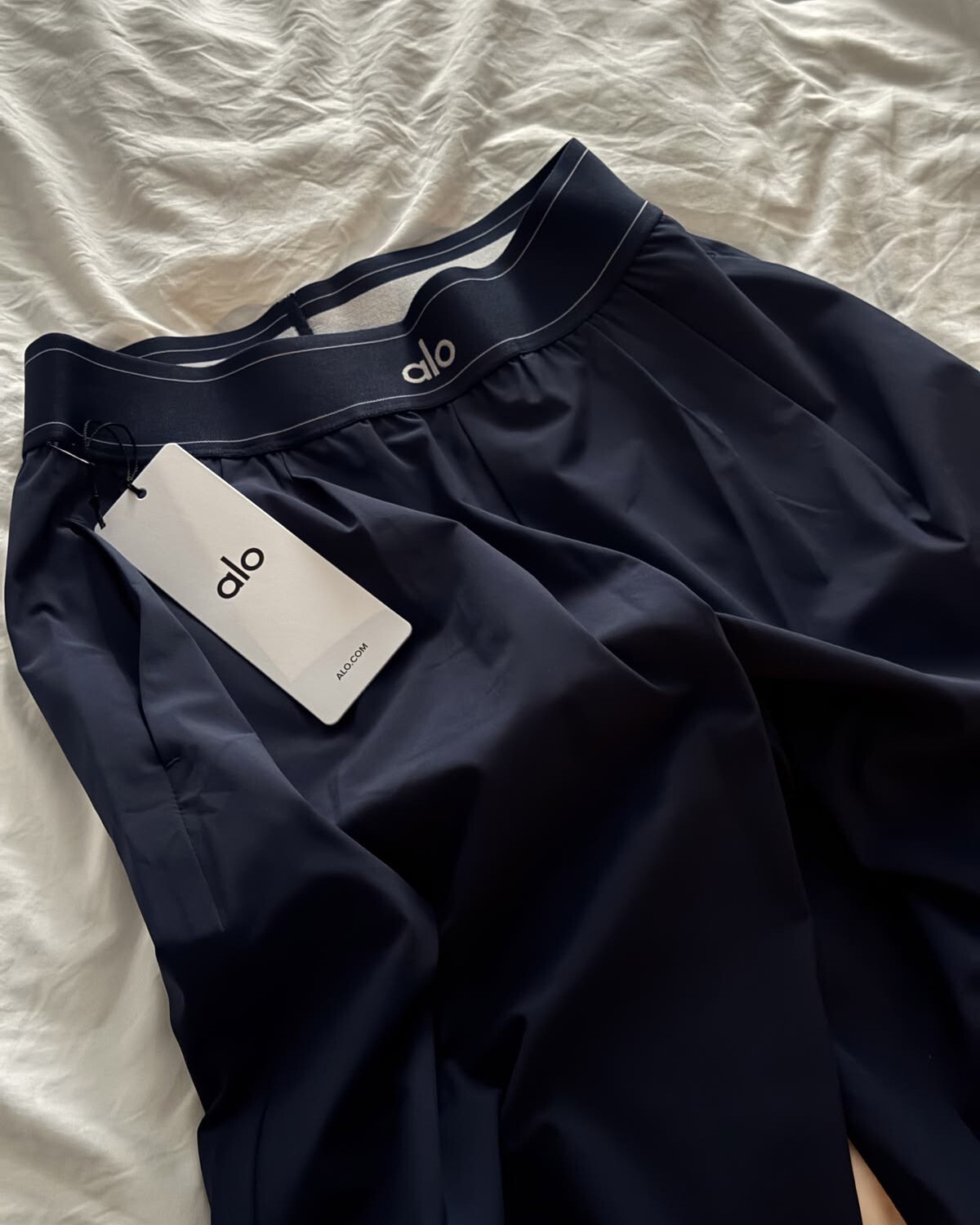 Alo yoga  Suit Up Trouser 速乾 直筒 瑜珈 長褲 兩色