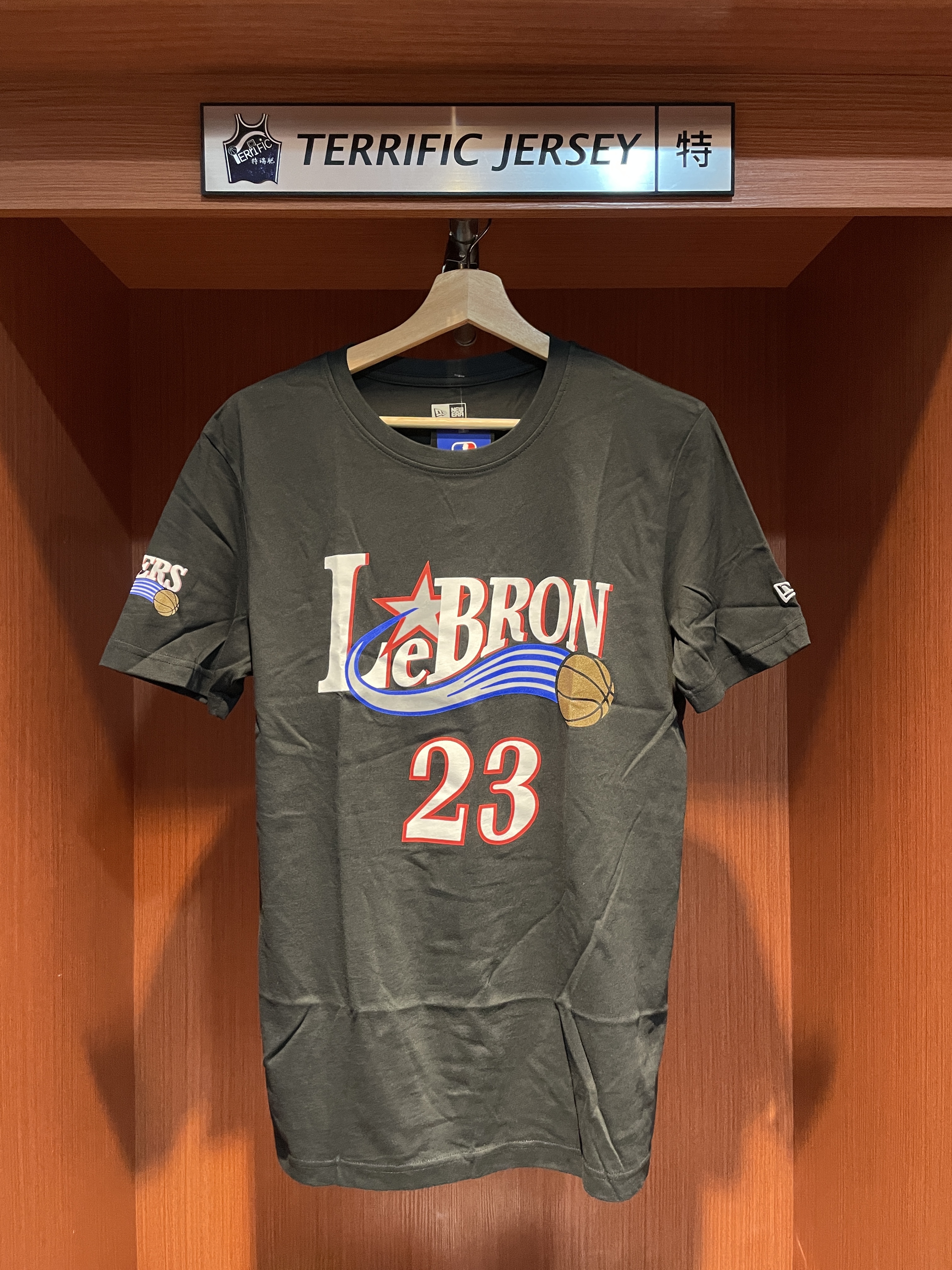 NBA短袖 LeBron James 費城七六人黑 致敬 黑流星 New Era Tee 棉質 全新