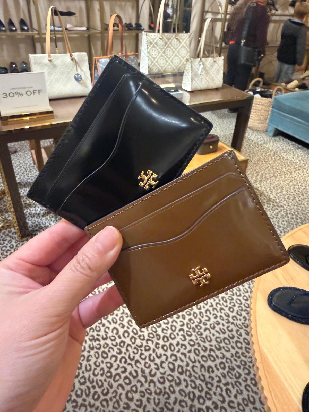 【直播】Tory Burch LX1023901 亮面漆皮系列卡套