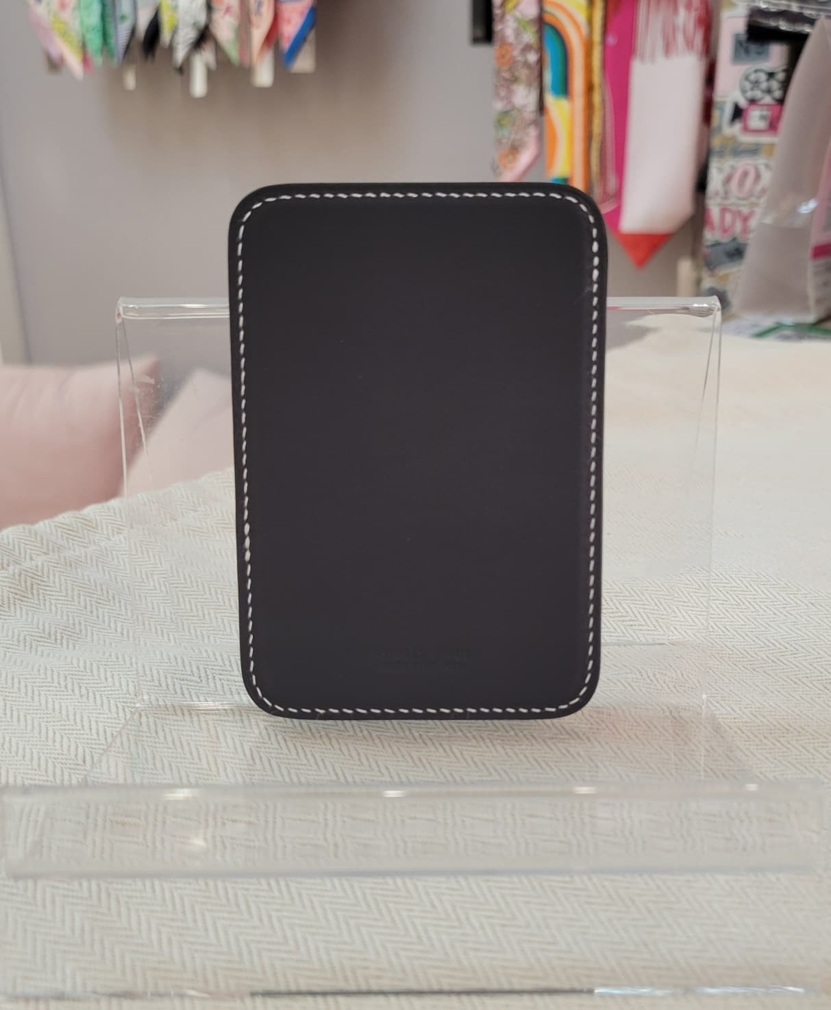 HERMES "Seahorse" MagSafe card holder Caban 磁吸 卡套