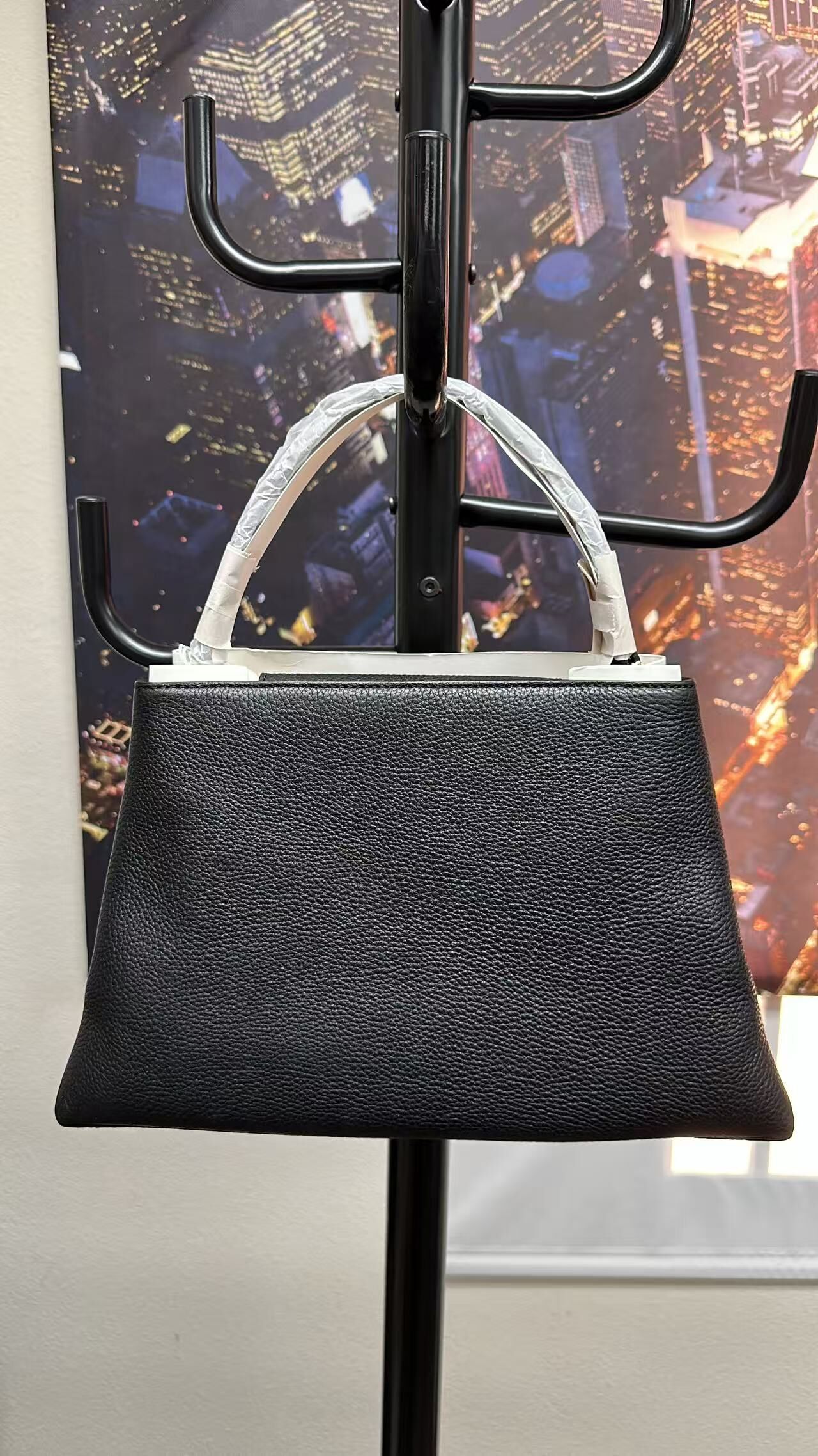 【直播】Tory Burch LX102349 磁石手提包 (黑色)