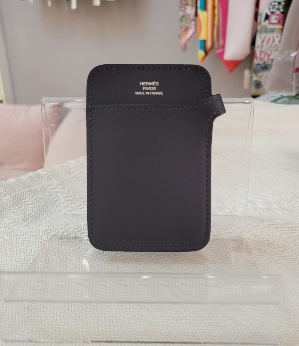HERMES "Stand" MagSafe card holder Caban 磁吸 卡套 支架