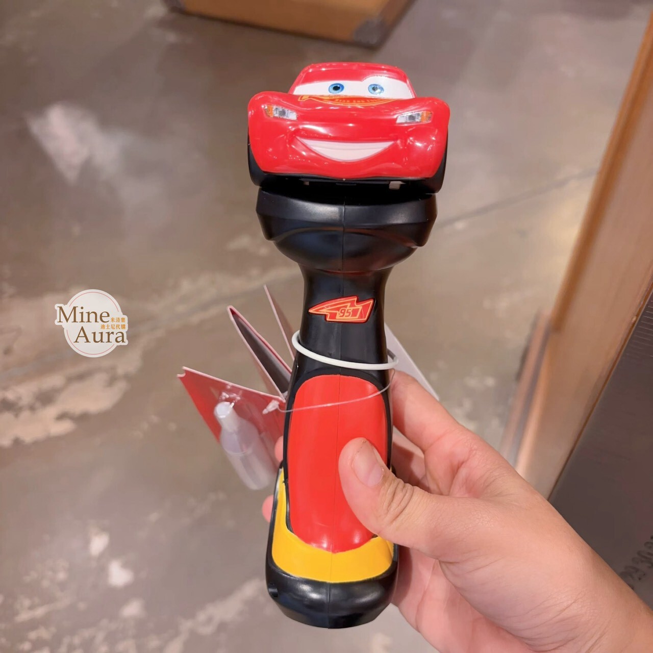 閃電麥坤 Lightning McQueen 造型 噴霧 玩具 汽車總動員 Cars -上海迪士尼樂園