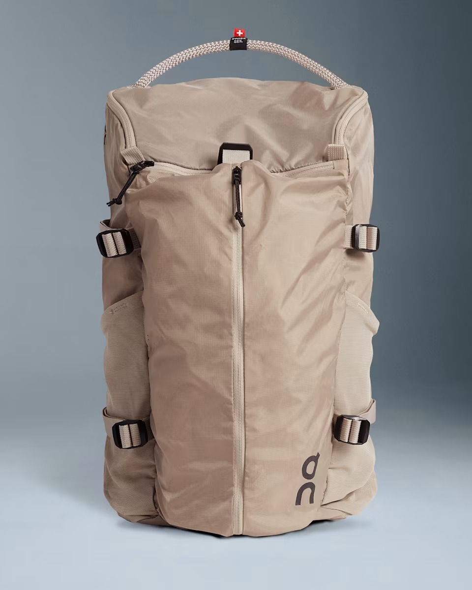 現貨|On Speed Pack 18L | Sand