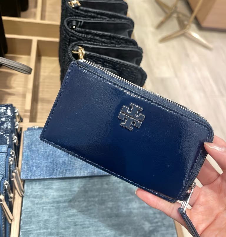 【直播】Tory Burch LX1023906 Patent Leather 系列 (深藍色)