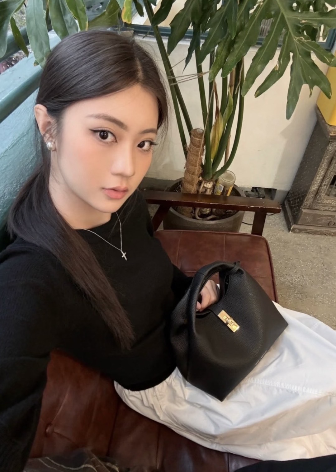 <超美菜籃子✨> Charles & Keith 小CK 飯盒包 水桶包  附拉鍊收納包