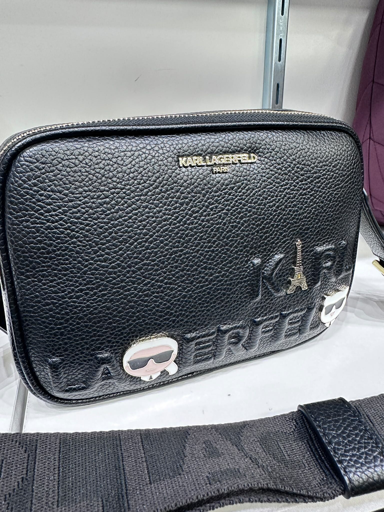 WX71 KL 黑色雙拉鍊相機袋 老佛爺貓貓巴黎鐵塔 圖案 Maybelle Logo Crossbody