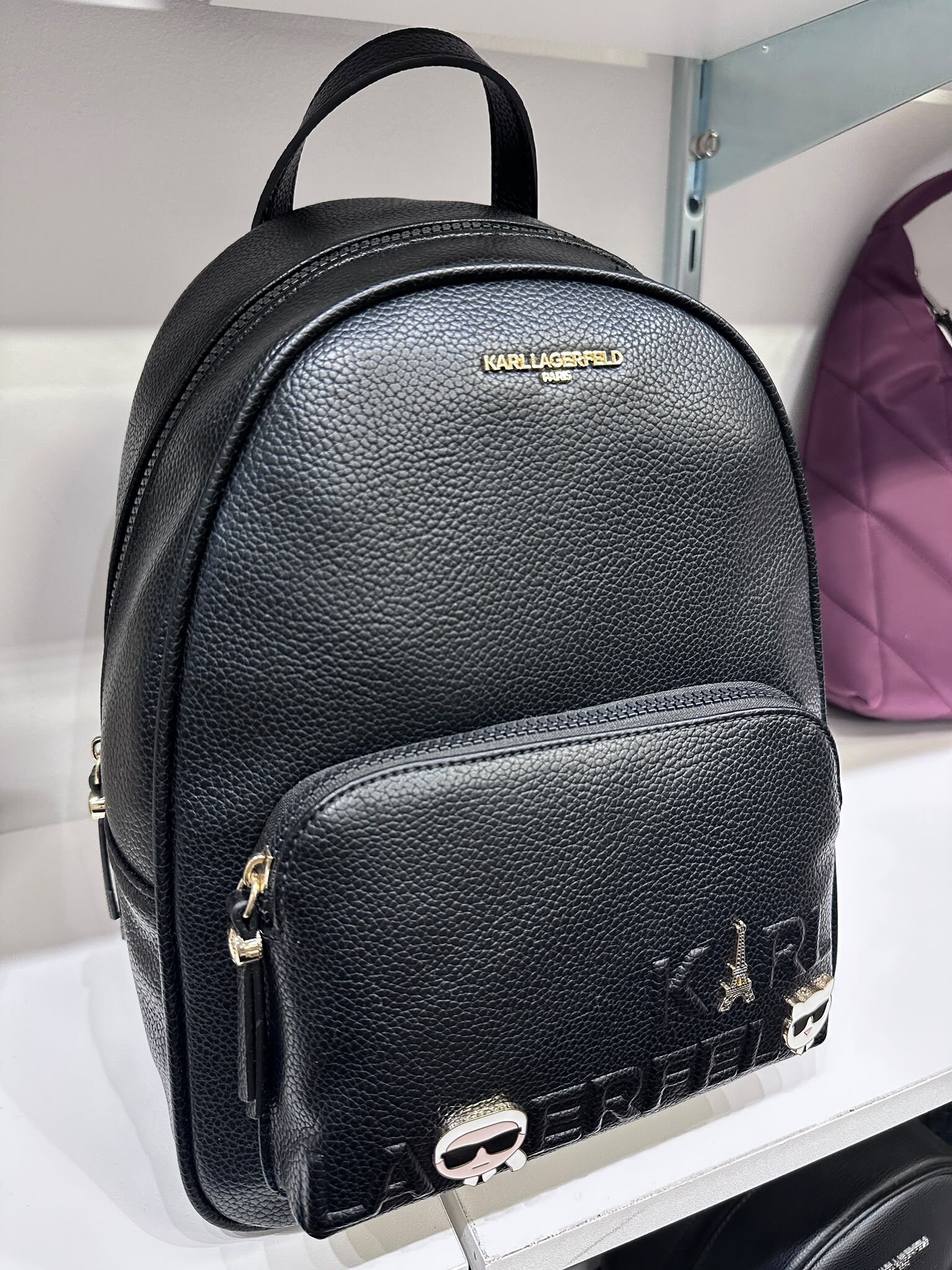 WX77 KL 黑色背囊 老佛爺貓貓巴黎鐵塔 圖案 Khloe Logo Backpack