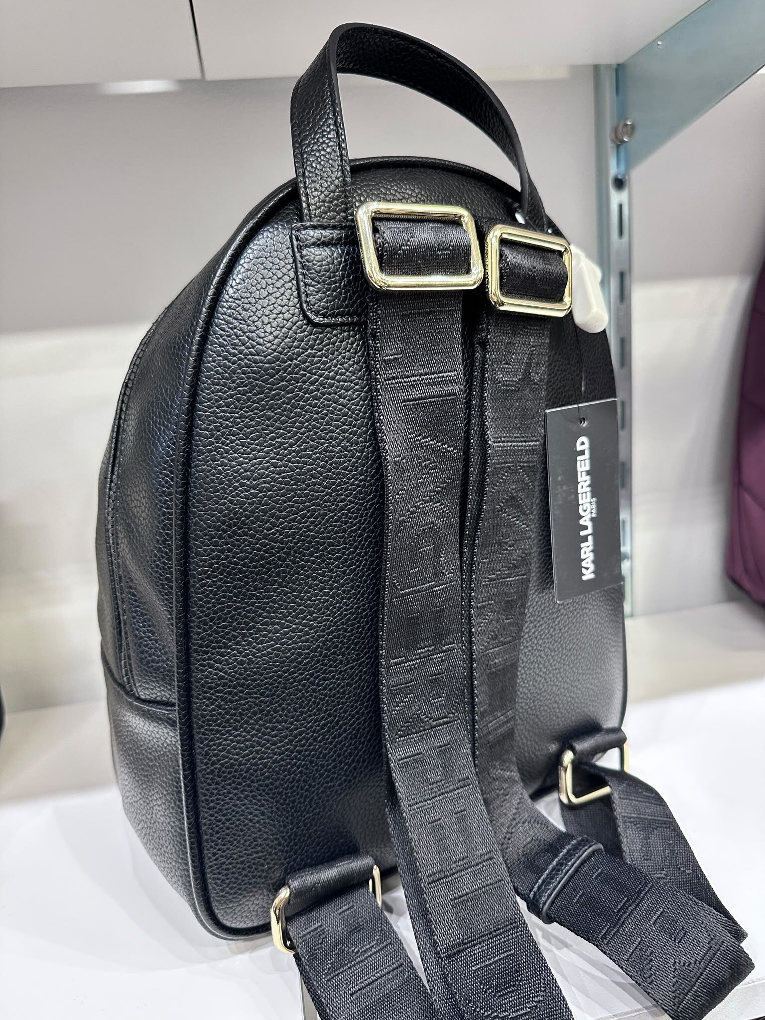 WX77 KL 黑色背囊 老佛爺貓貓巴黎鐵塔 圖案 Khloe Logo Backpack