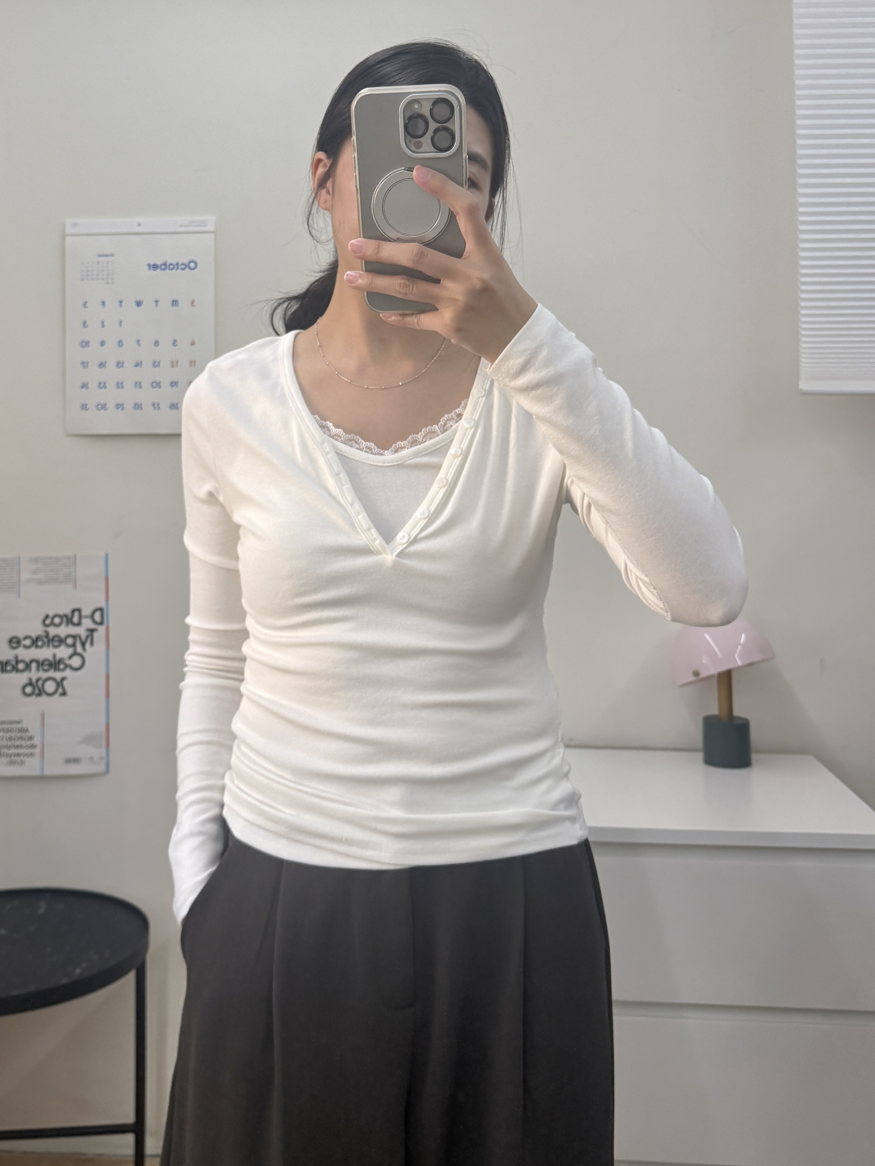肩膀開扣上衣+蕾絲小背心*2色