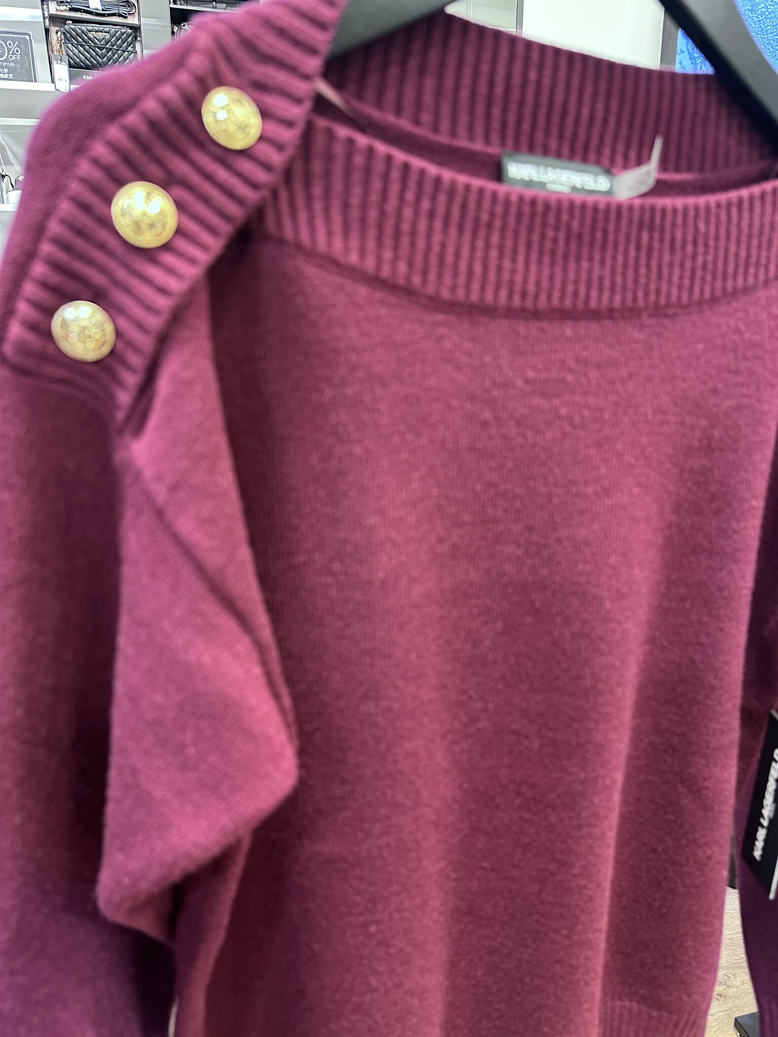 WX27 KL 酒紅色一字領針織衫 Long Sleeve Boat Neck Button Detail Sweater  (S=約 胸39", 長23")
