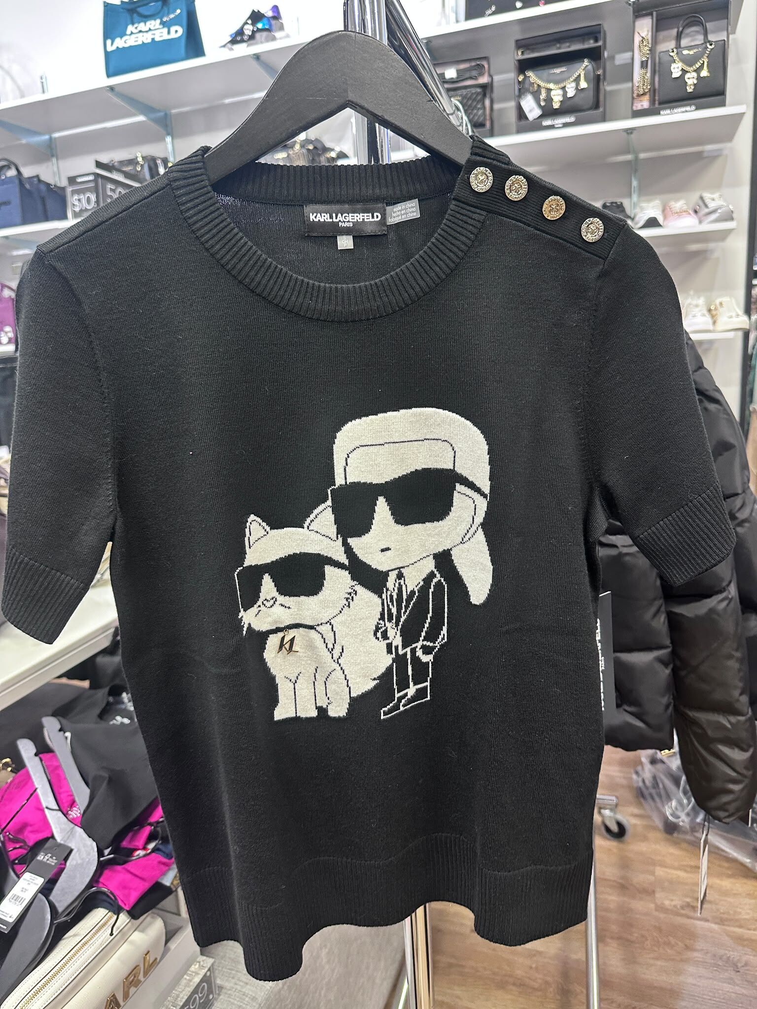 WX40 KL 老佛爺貓貓 黑色短袖針織衫  Karl And Choupette Jacquard Sweater
