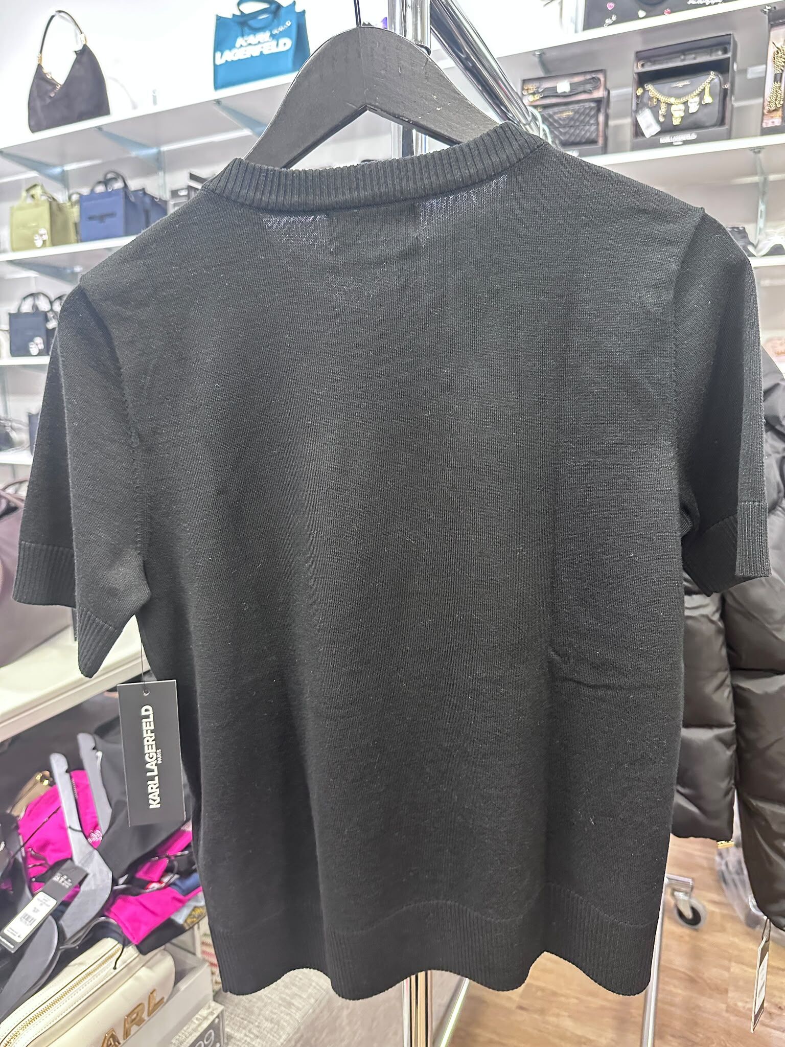 WX40 KL 老佛爺貓貓 黑色短袖針織衫  Karl And Choupette Jacquard Sweater