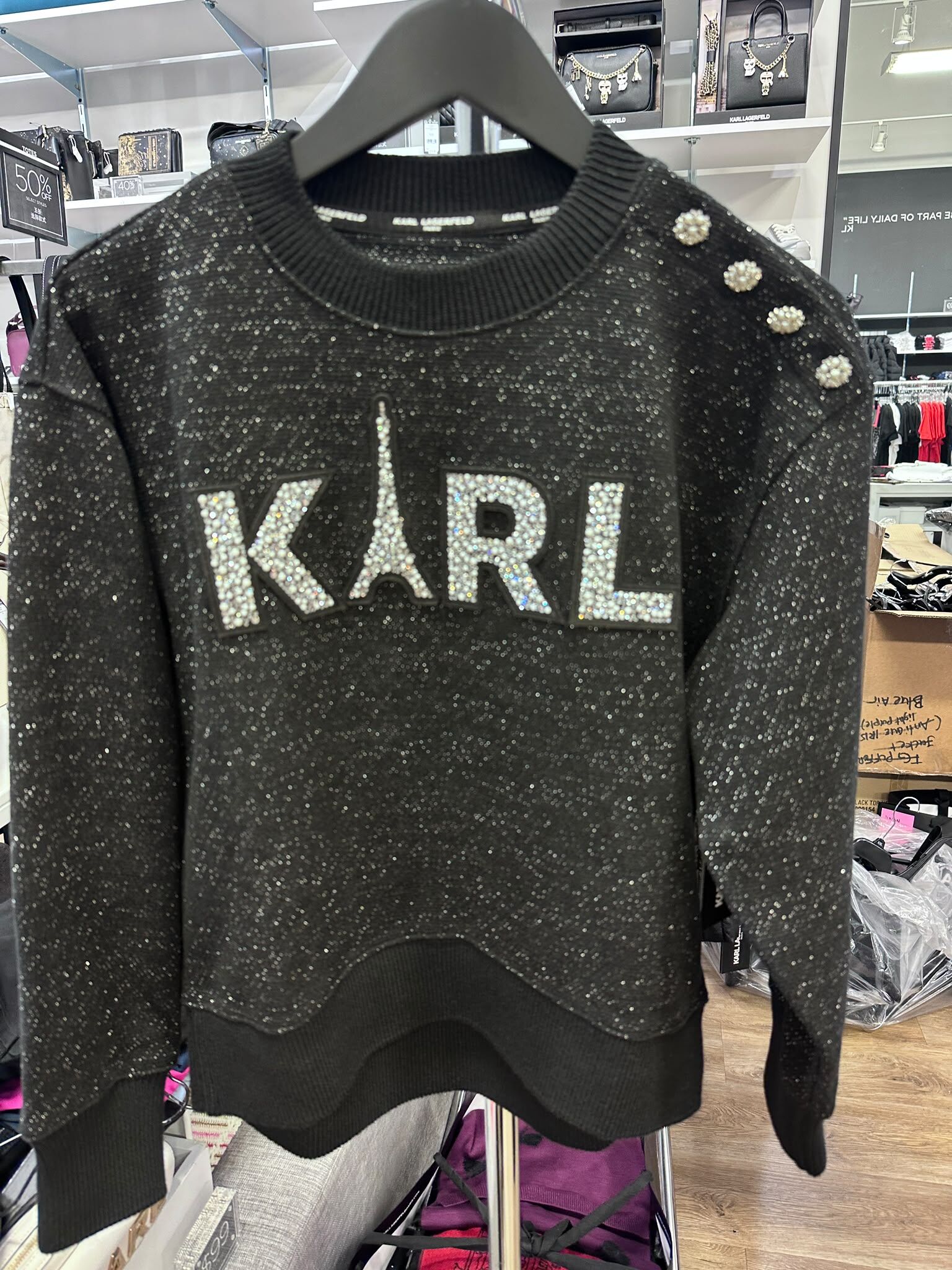 WX52 KL 閃閃logo巴黎鐵塔圖案 黑色長袖薄衛衣 Karl Logo Sweatshirt With Buttons