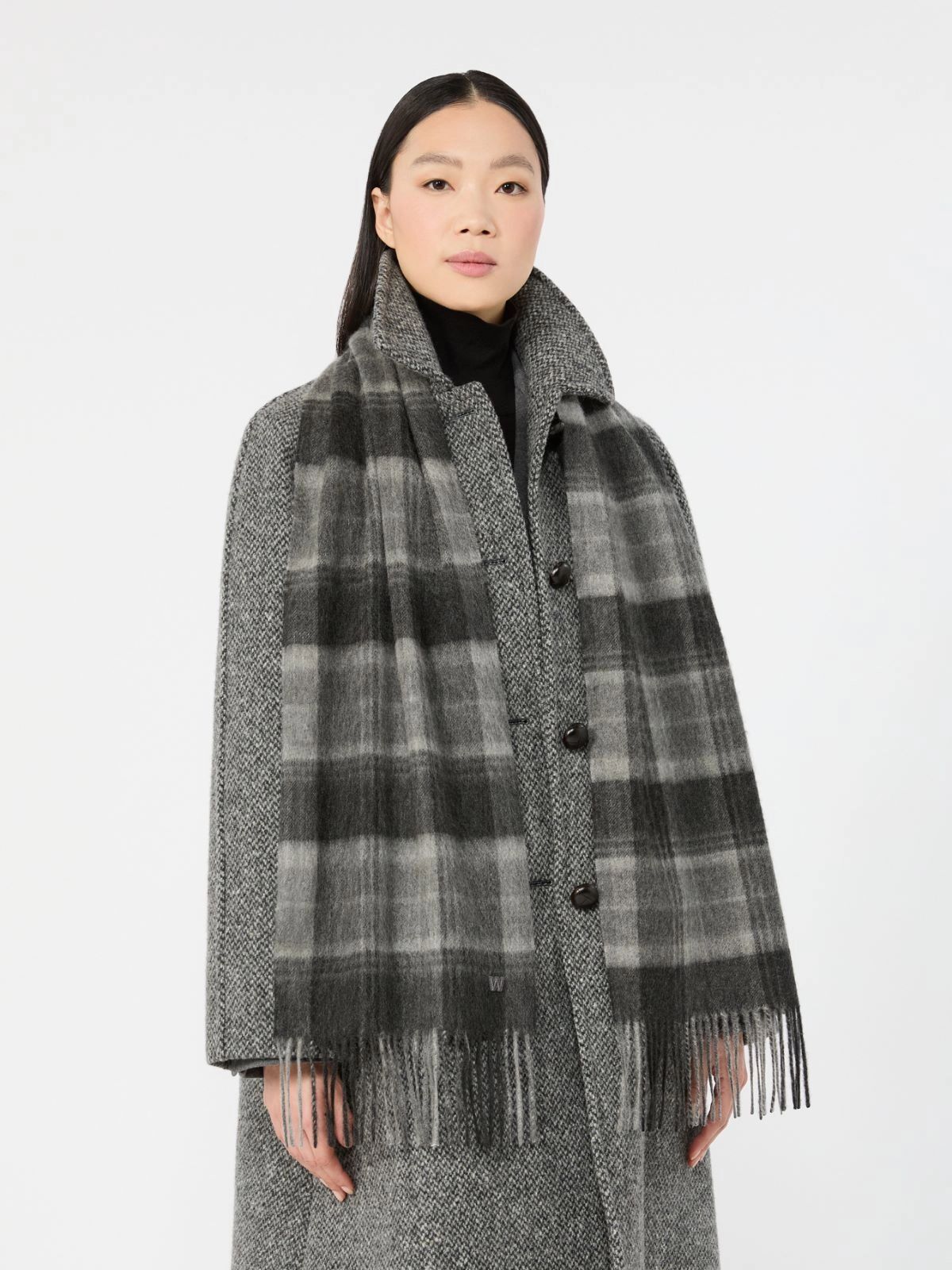 1FA1025-226 [MAX MARA WEEKEND] WKACATONE 頸巾 灰色 #262554603560004 (EU)