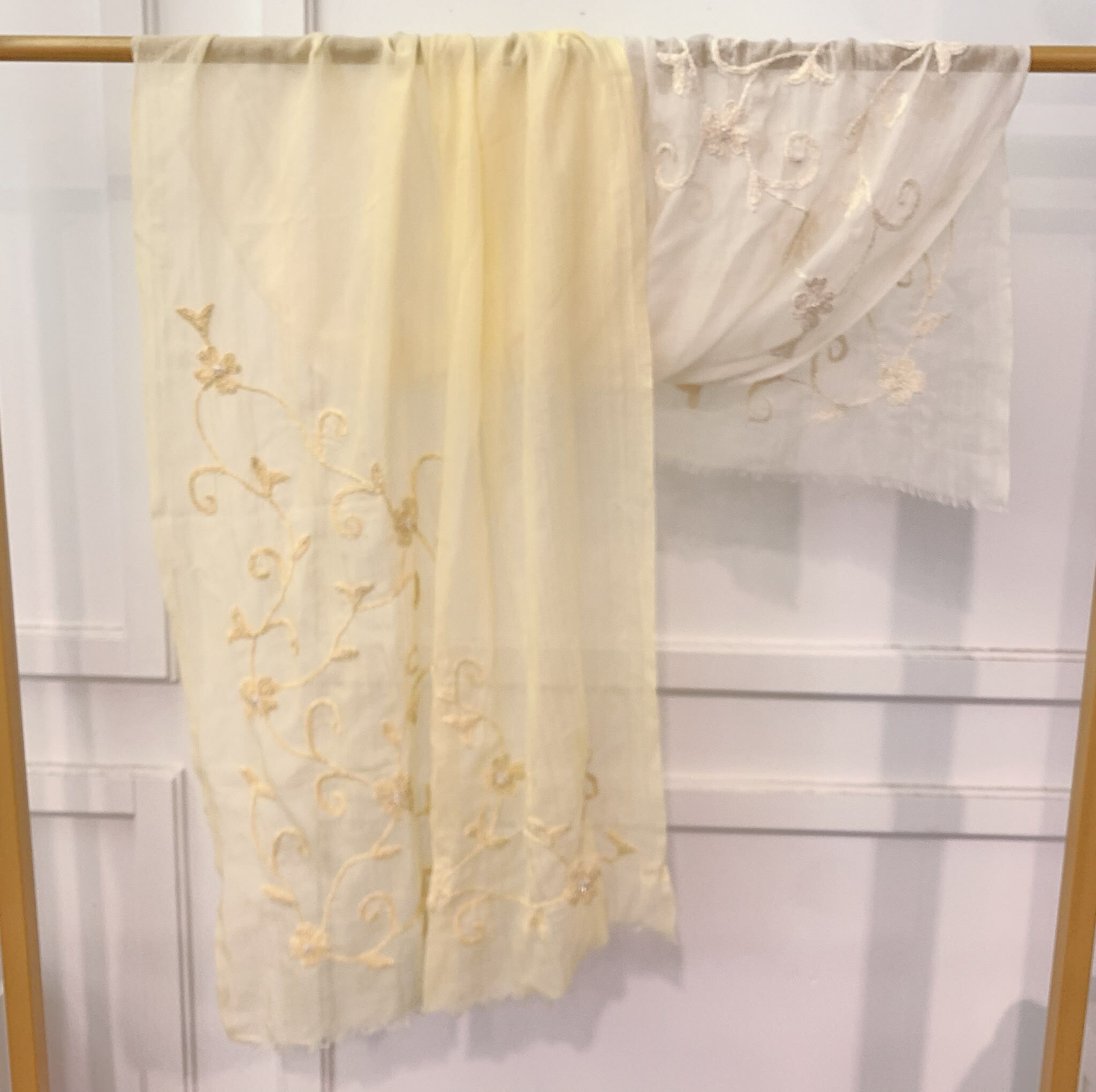 ACC-CCG1025-025 100% Wool (Fine Wool) 約:80x180cm (A25)