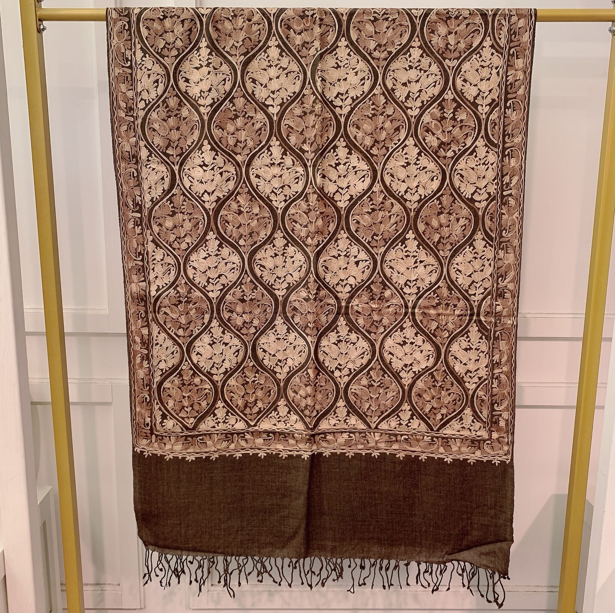 ACC-CCG1025-038 刺繡 100% Merino Wool 約:70x180cm (A38)