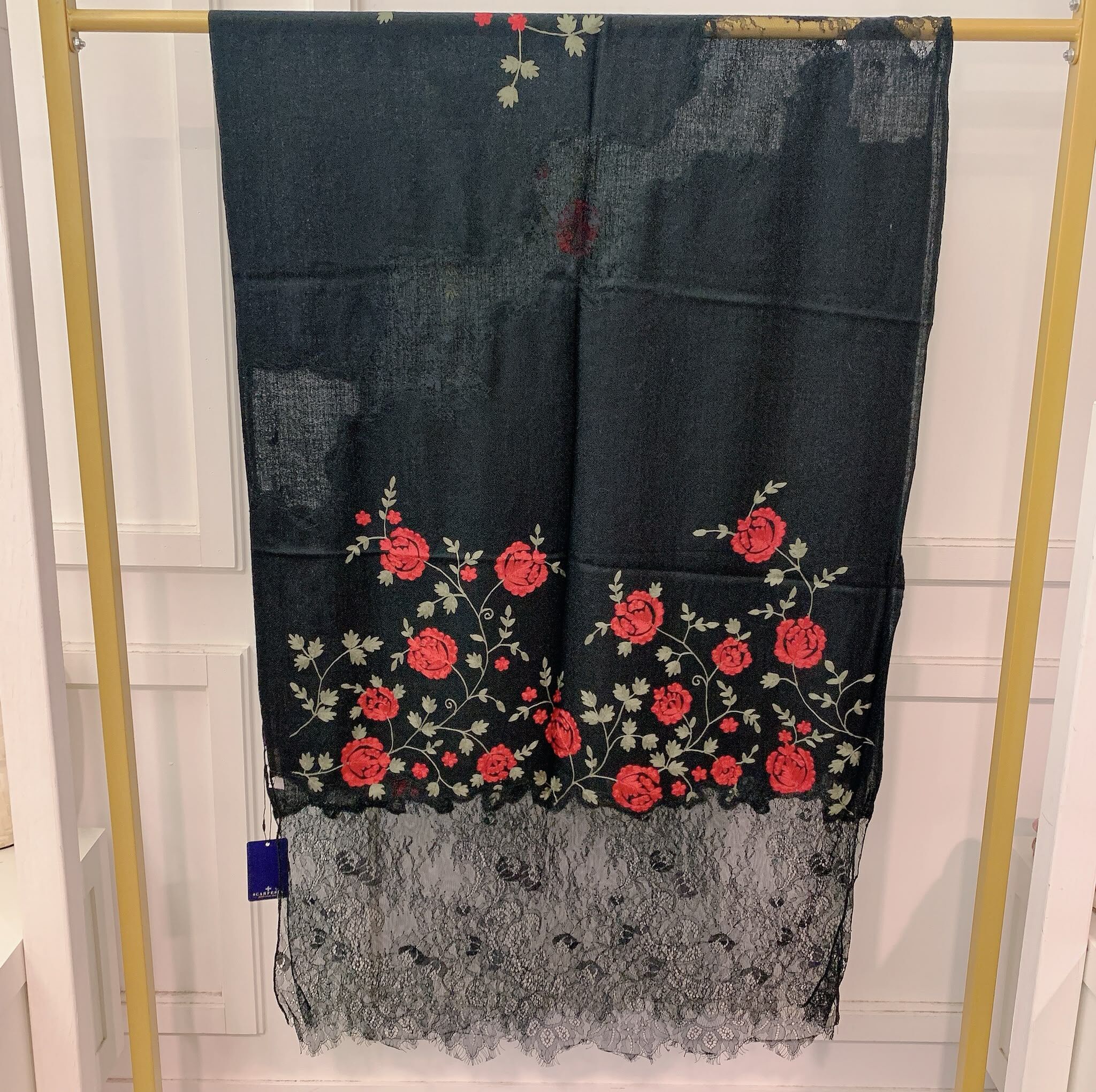 ACC-CCG1025-049 [702148] 刺繡 80% Wool 20% Silk 約:70x190cm (A49)