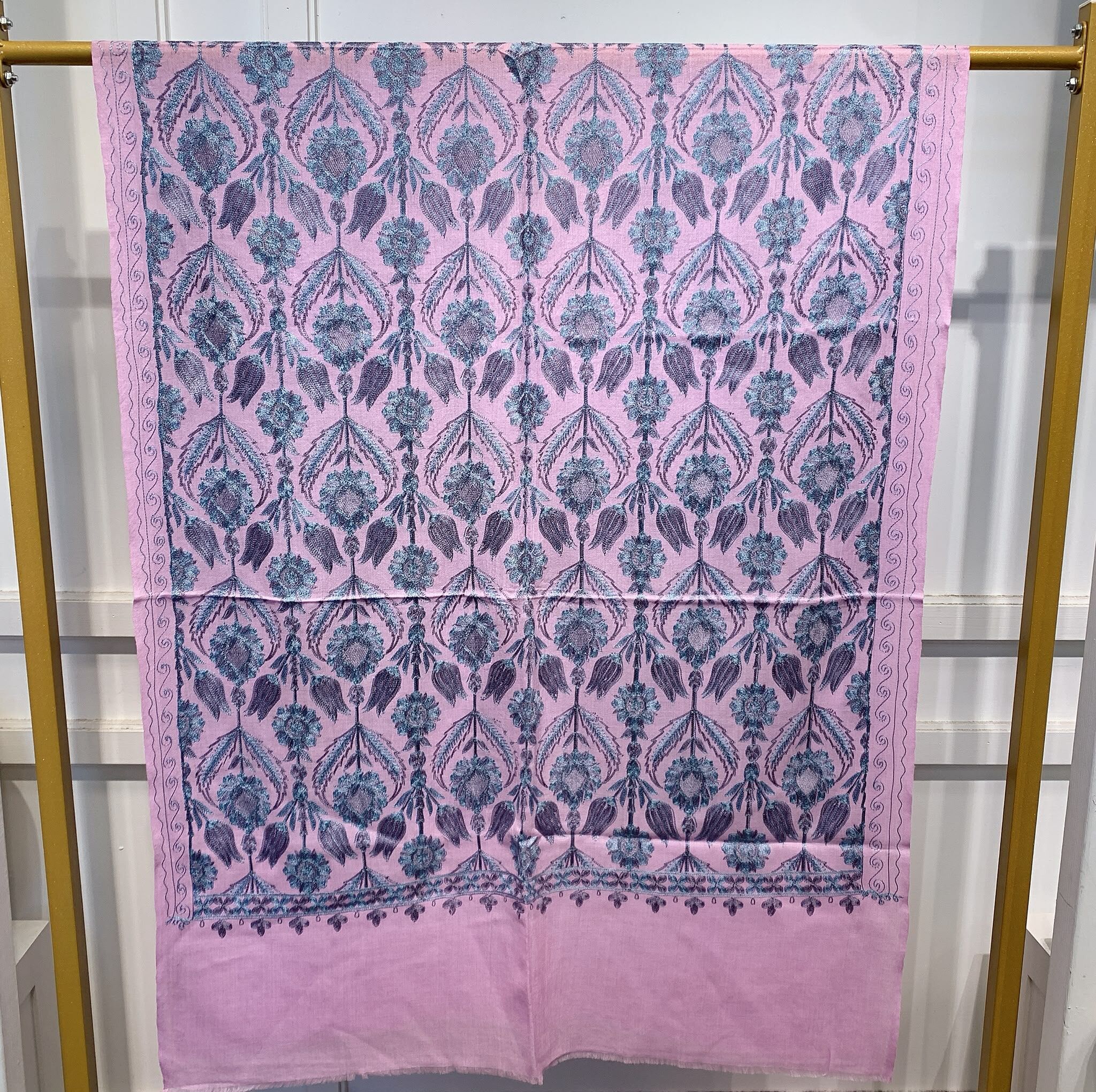 ACC-CCG1025-064 100% Merino Wool 約:70x200cm (A64)
