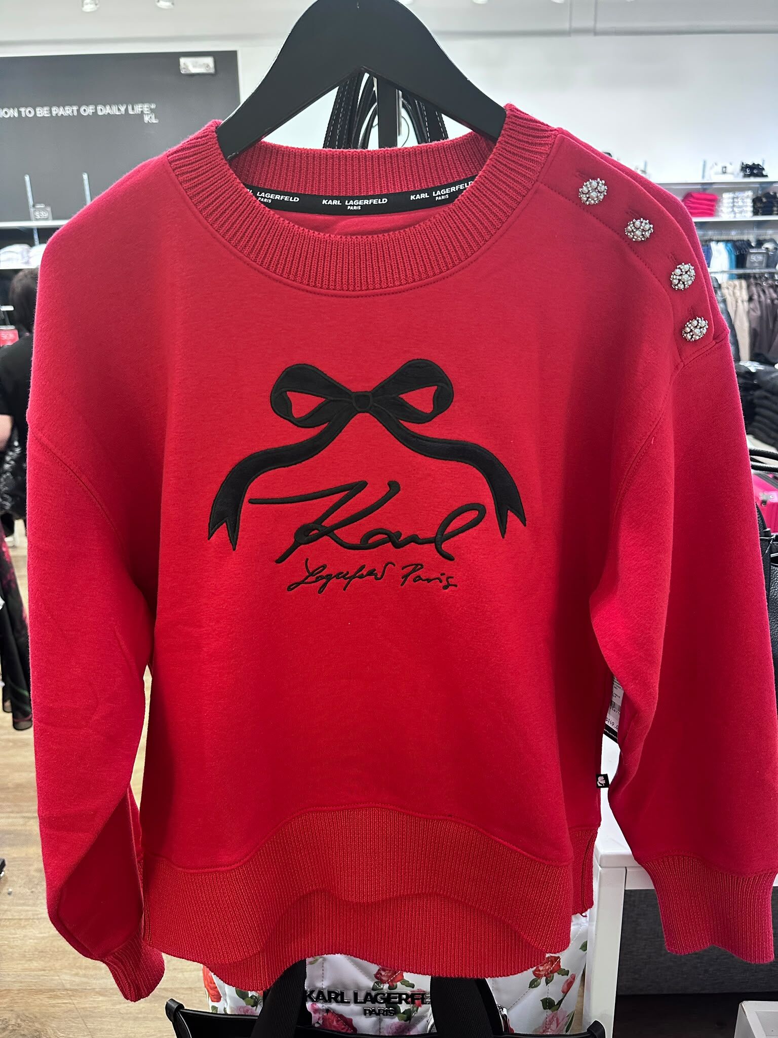 WX88 KL 蝴蝶結圖案 紅色衛衣 Bow Sweatshirt with Buttons