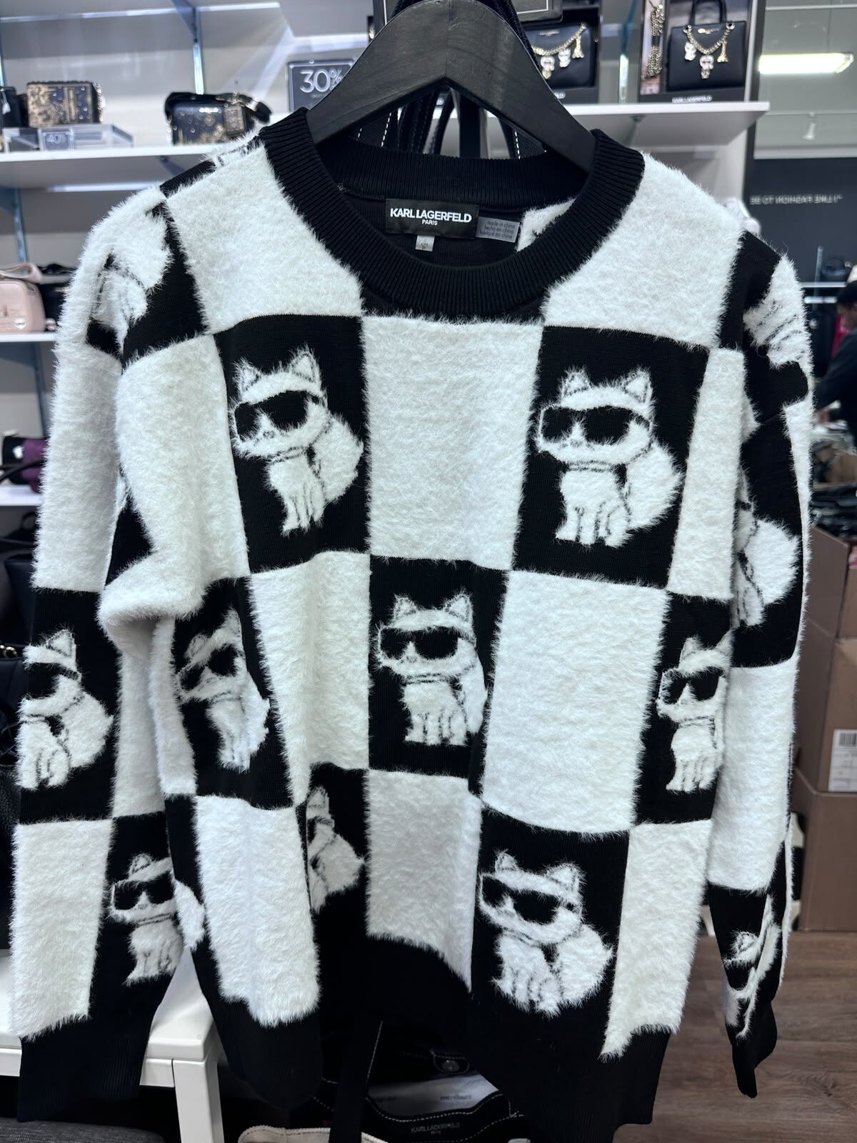 WX90 KL 黑白棋盤格貓貓圖案厚身針織衫 Checkered Print Choupette Sweater