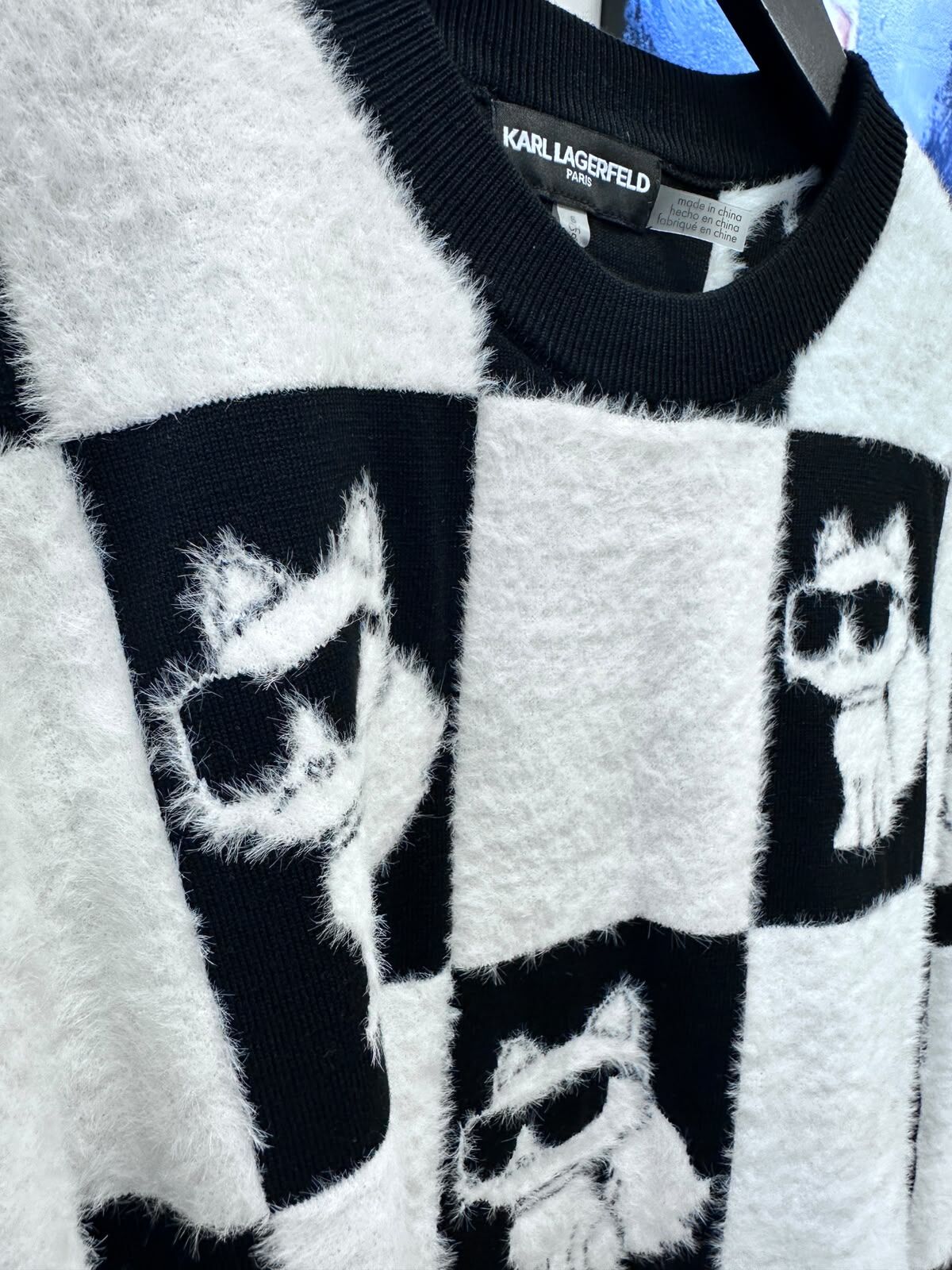 WX90 KL 黑白棋盤格貓貓圖案厚身針織衫 Checkered Print Choupette Sweater