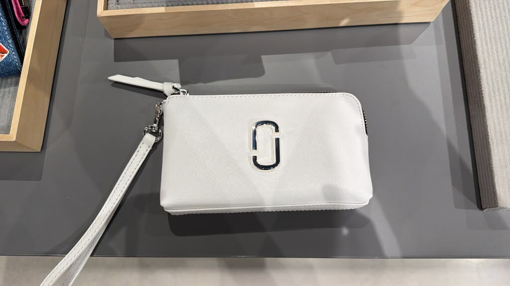 GJ018 Marc Jacobs The Snapshot DTM 十字紋皮革拉鍊中長夾 17x10cm