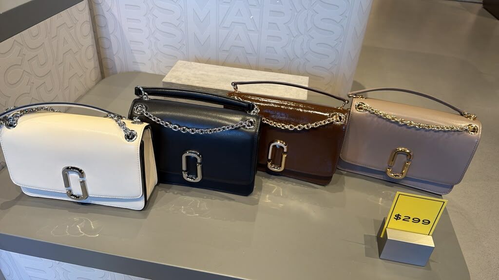 GJ038 Marc Jacobs 經典翻蓋皮革鏈條風琴包 24x17cm
