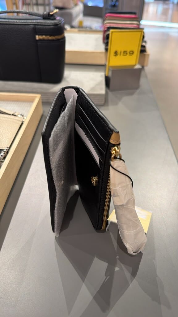 GJ062 Marc Jacobs The Utility Snapshot Top Zip Multi Wallet 駝色撞色銀包