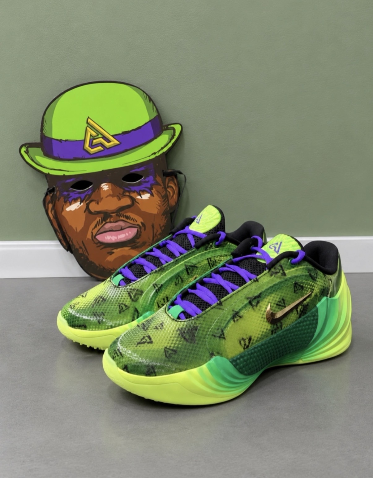 男鞋 NIKE GIANNIS FREAK 8 'HALLOWEEN' EP 綠色 萬聖節 字母哥 緩震 回彈 實戰 籃球鞋【IO7944-300】