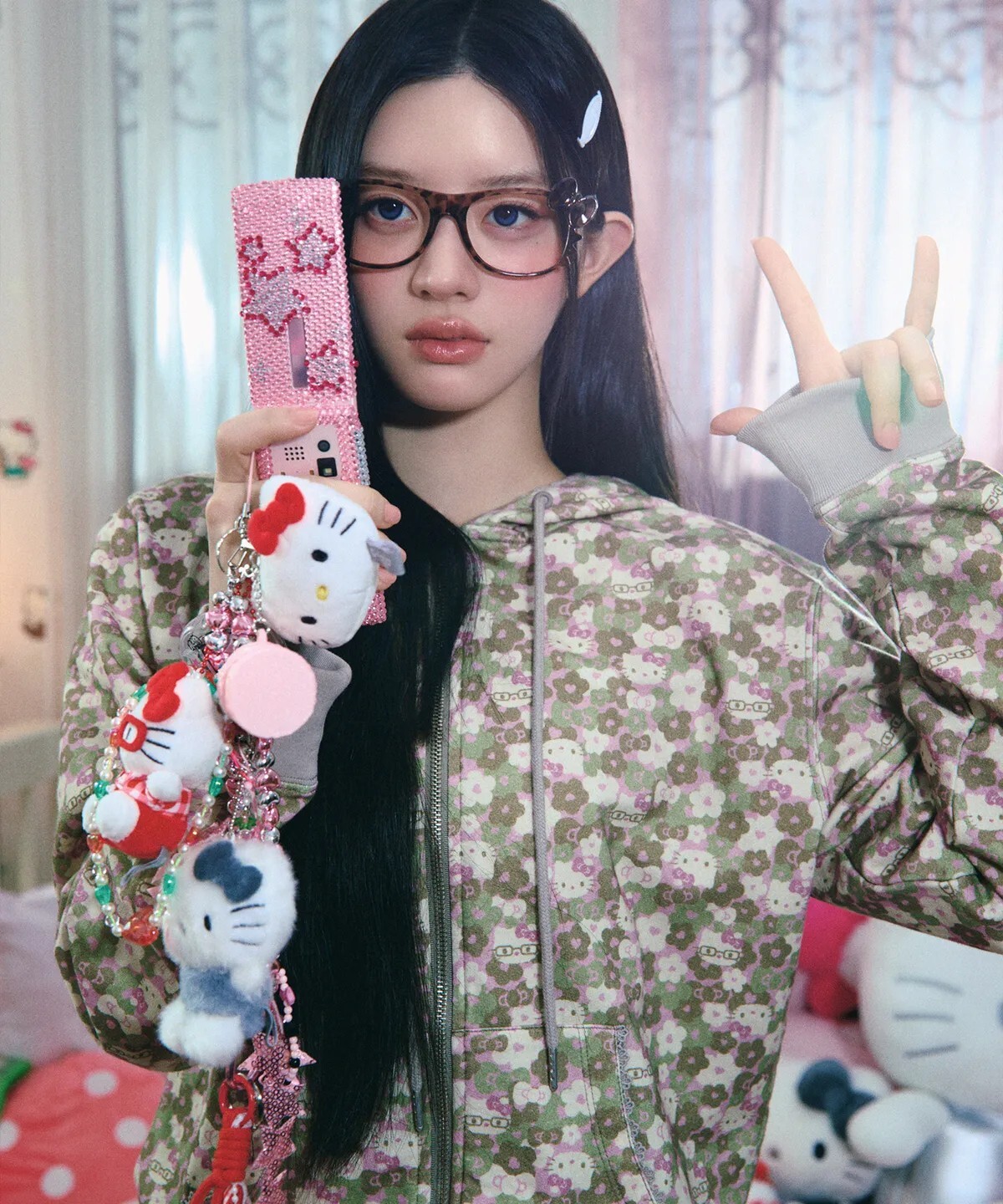 <萌幻聯動✨>韓國aeae x HELLO KITTY 🐱聯名系列  PATTERN ZIP UP HOODIE 滿版KITTY 連帽外套