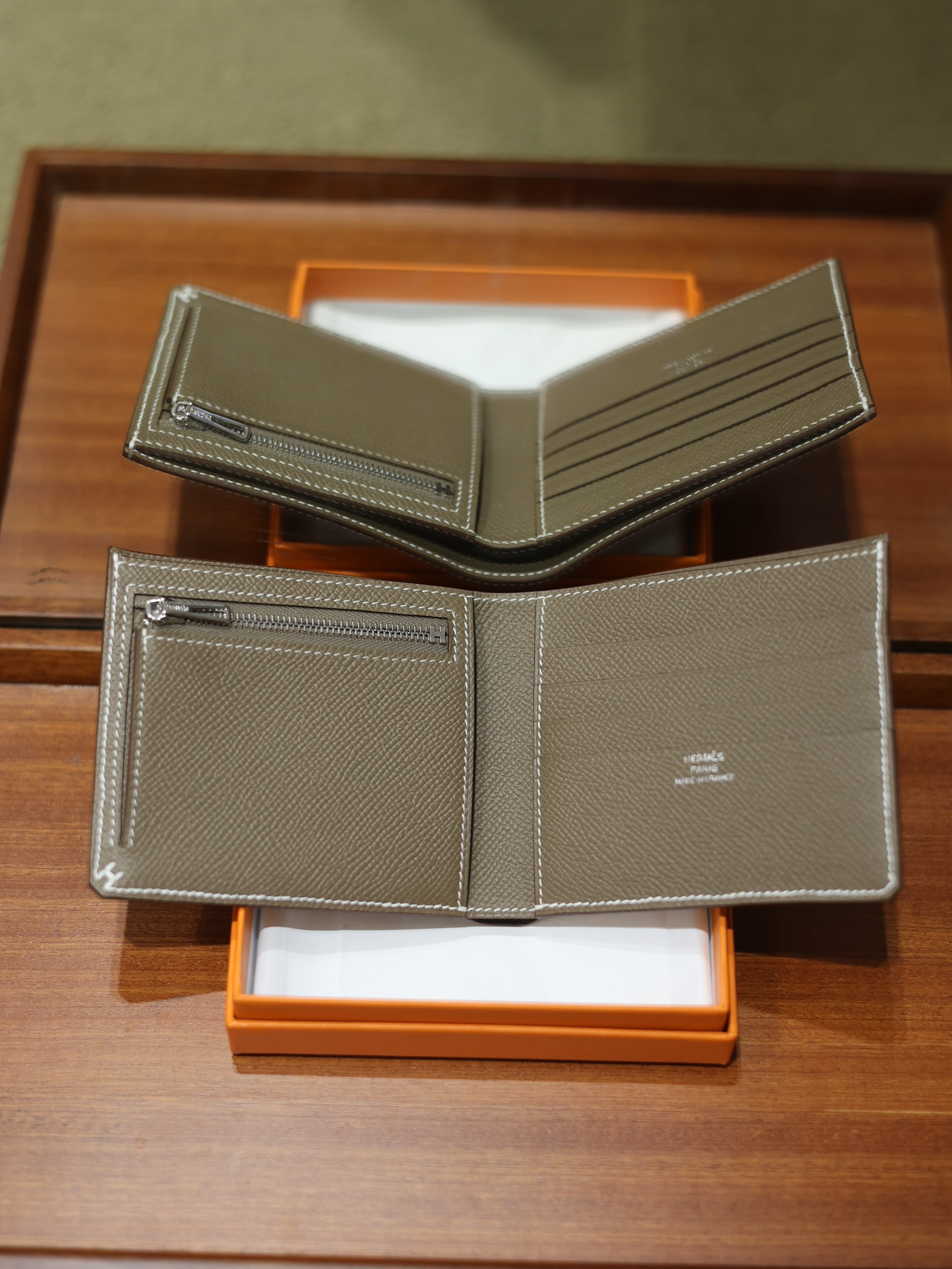 H Sellier Compact wallet 18 etoupe  Epsom CK