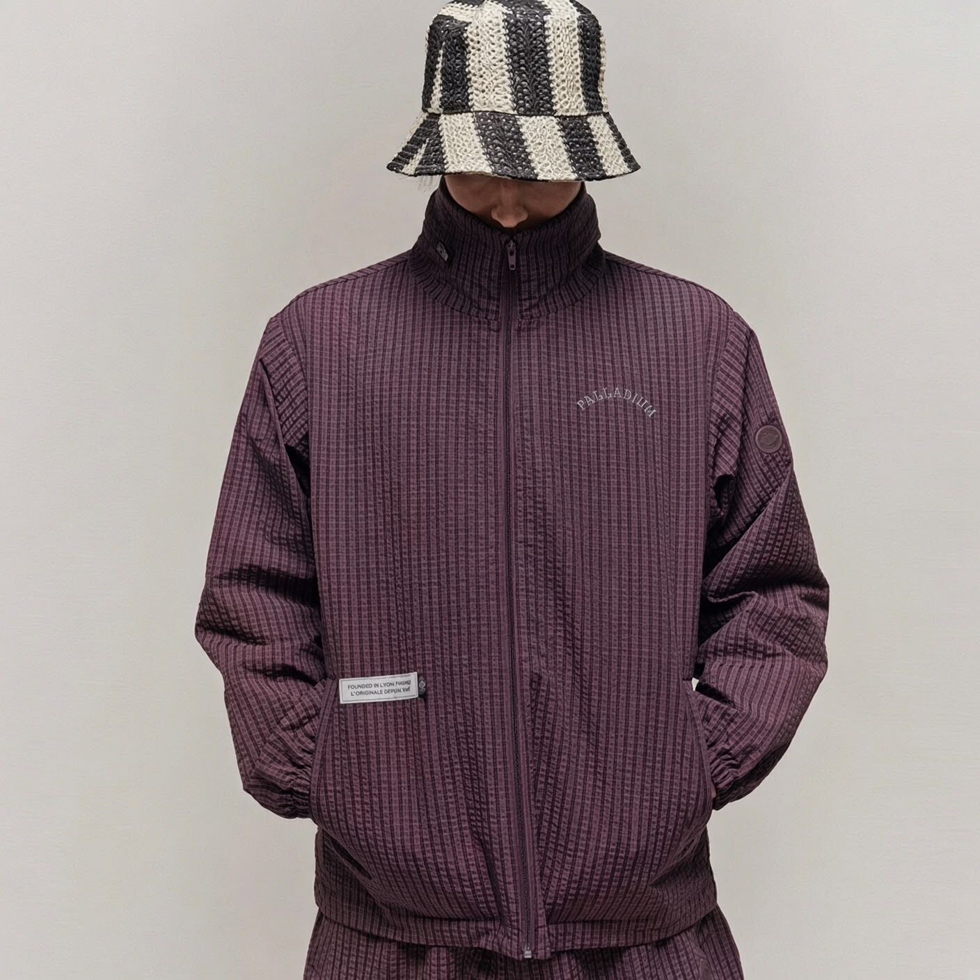 男裝 K-UBE 充氣頸枕連帽外套