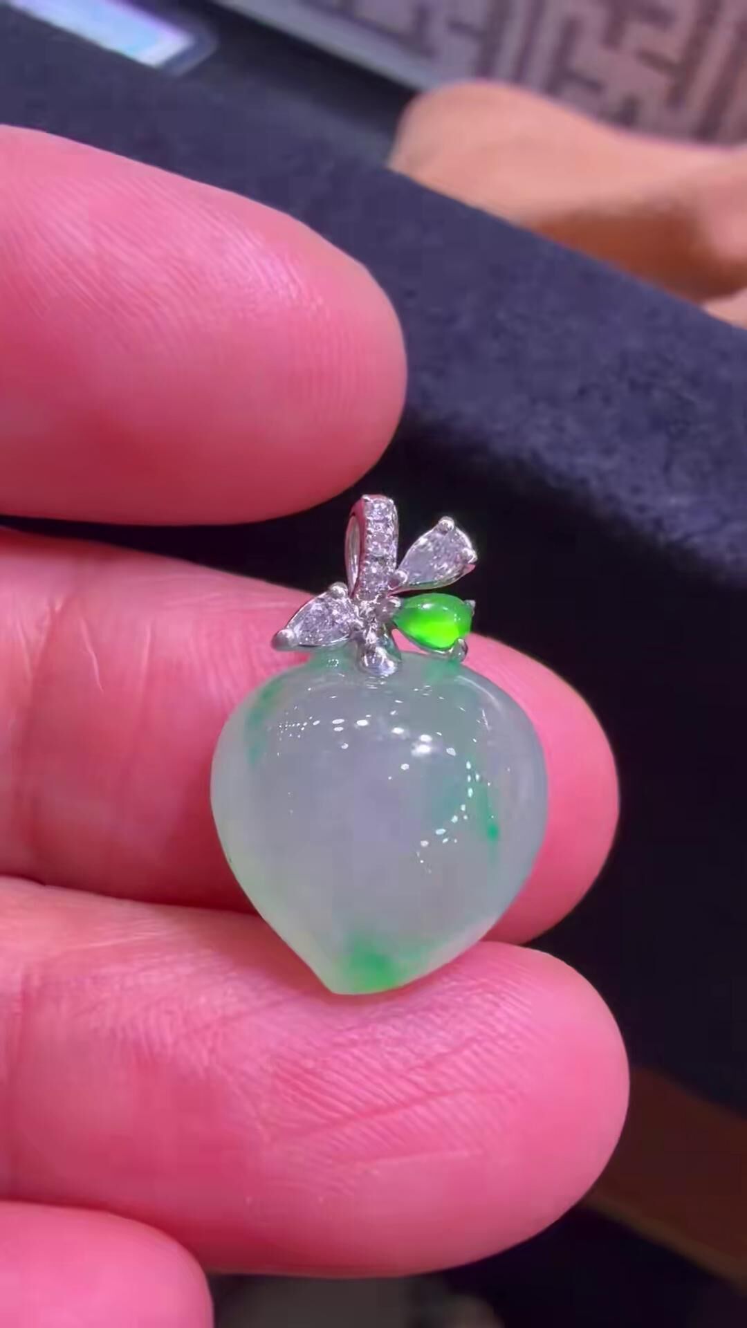翡翠壽桃,天然翡翠A玉, 緬甸玉, Jade, Jadeite