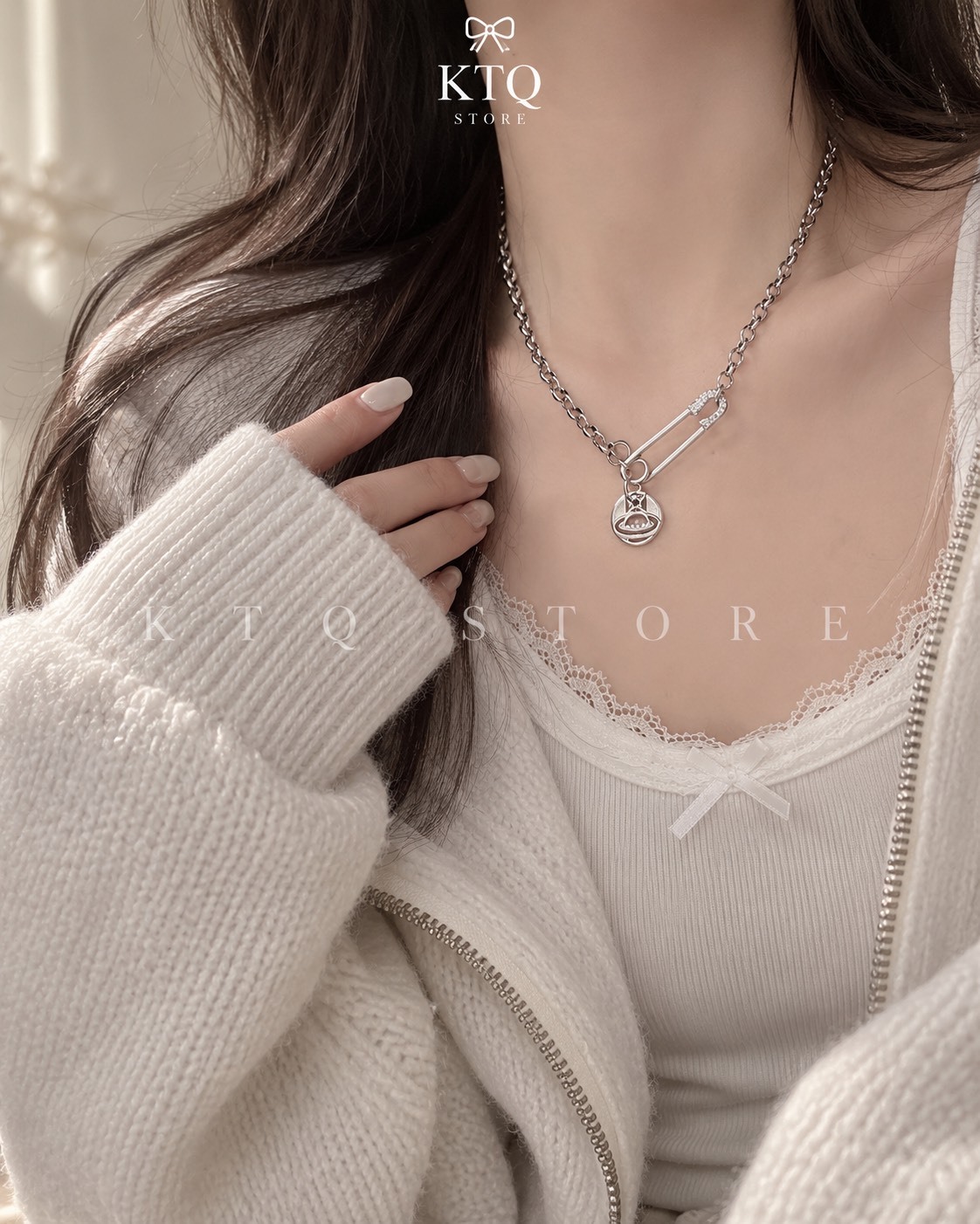 KTQ STORE ‧Vivienne Westwood 西太后 IMOGENE 迴紋針造型 輕奢黃銅項鍊 銀色6301010B02P019P019