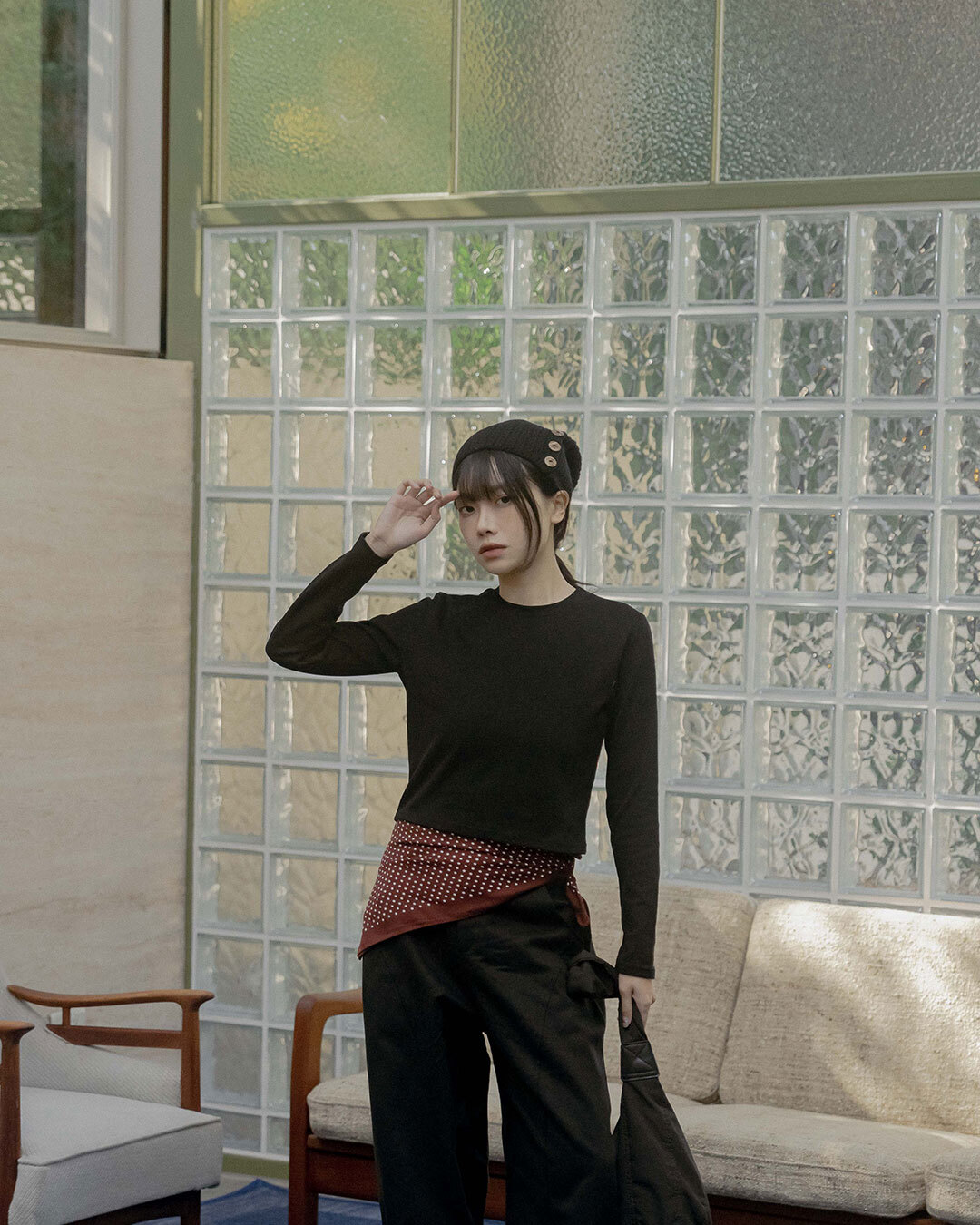 Solid Crew Neck Cropped Long-Sleeve Top - Black【01200152】in stock+pre-order