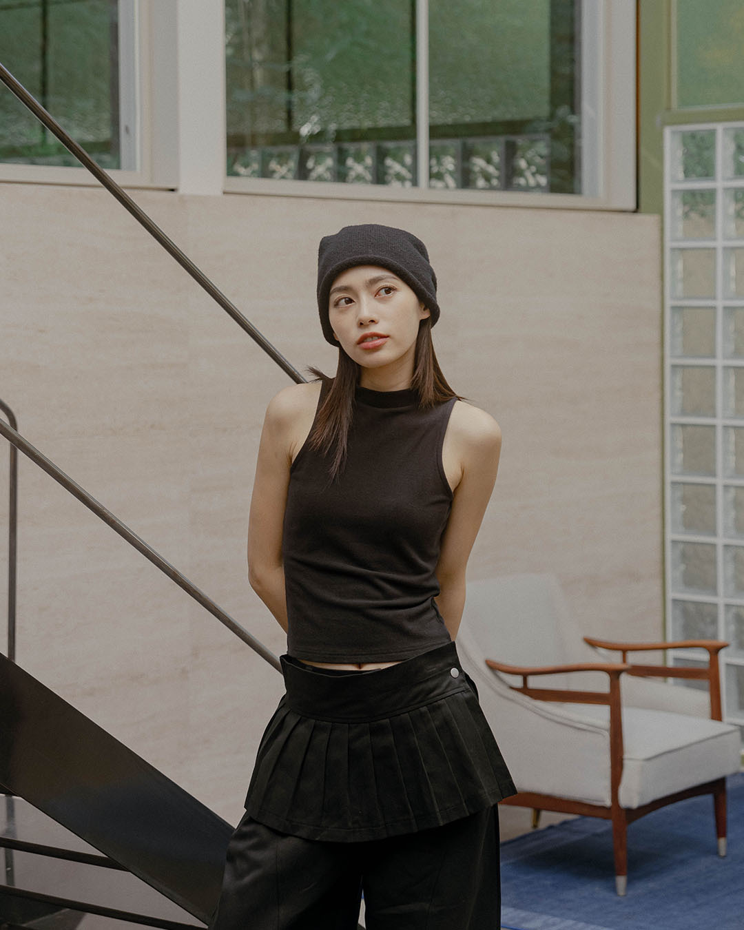 Solid Brushed-Finish Fitted Halter-Neck Tank Top - Black S/M【01150490】in stock+pre-order