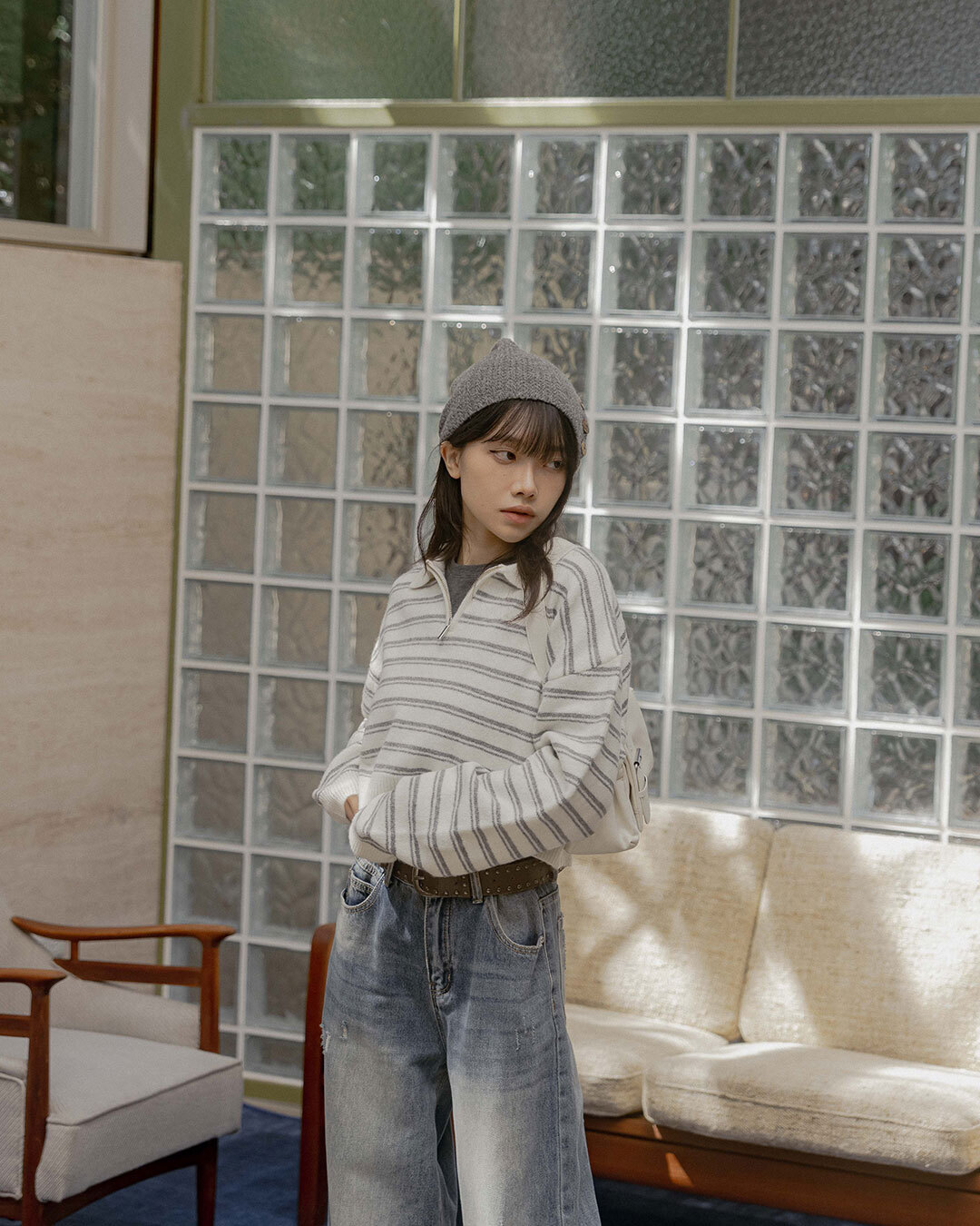 Striped color-block cropped knit top with partial placket – available in two colors【01060094】in stock+pre-order