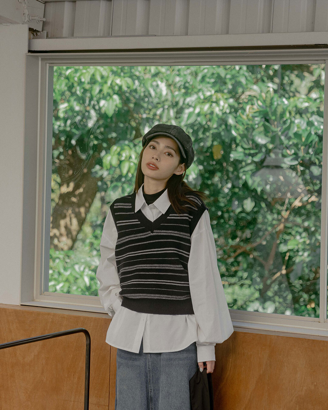 Striped V-neck wide-cut knit vest - blue【01013584】in stock+pre-order