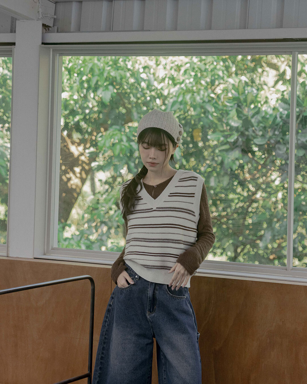 Color-blocked striped V-neck wide-cut knit vest - apricot【01013582】in stock+pre-order