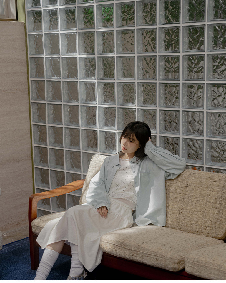 Solid-color wide-fit shirt with single pocket – Green【01025912】in stock+pre-order