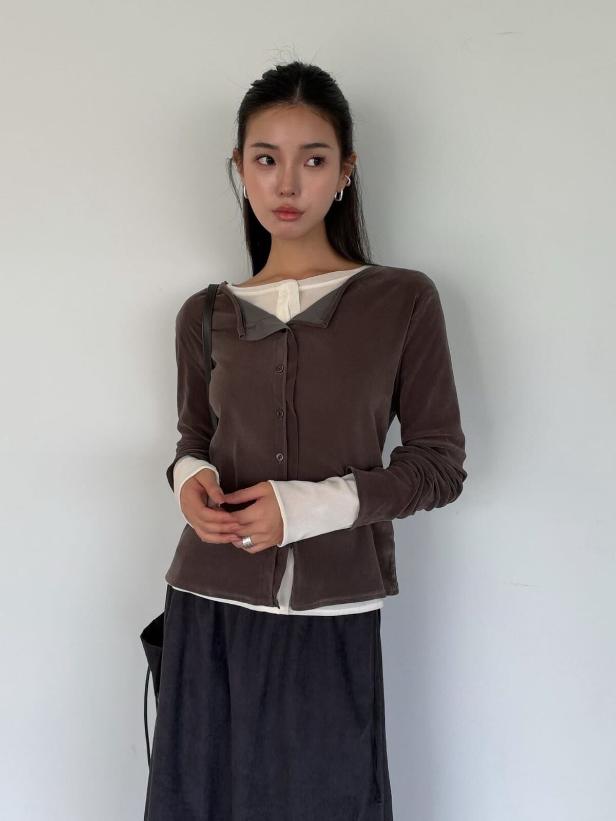 LF7206 圓領修身薄透長袖衫