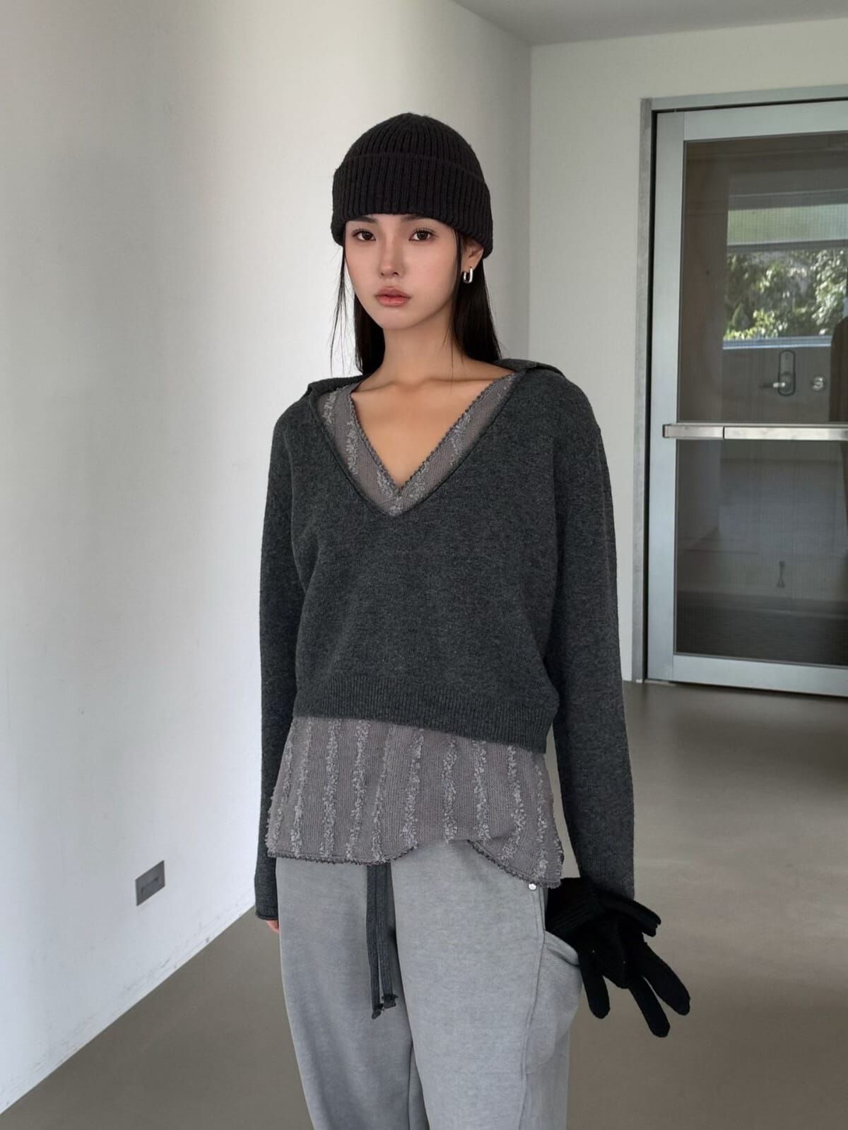 LF7211 深V翻領疊穿針織衫
