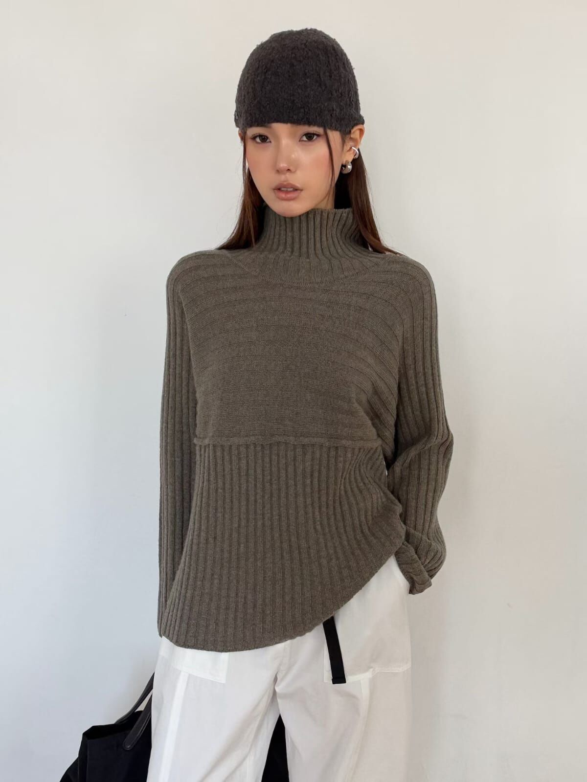 LF7215 兩面穿寬鬆高領拼接針織上衣