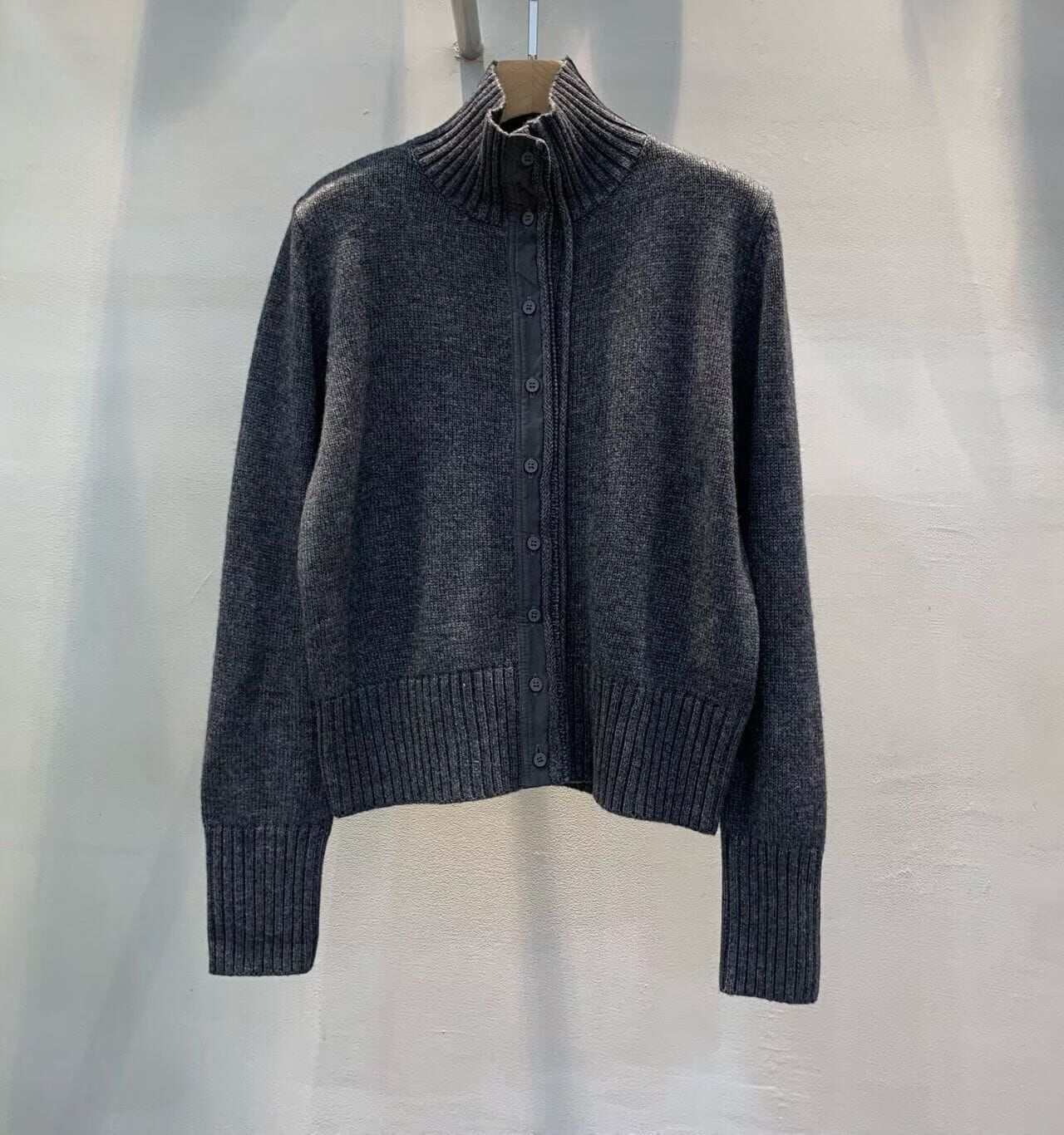 TS7203 高領針織外套