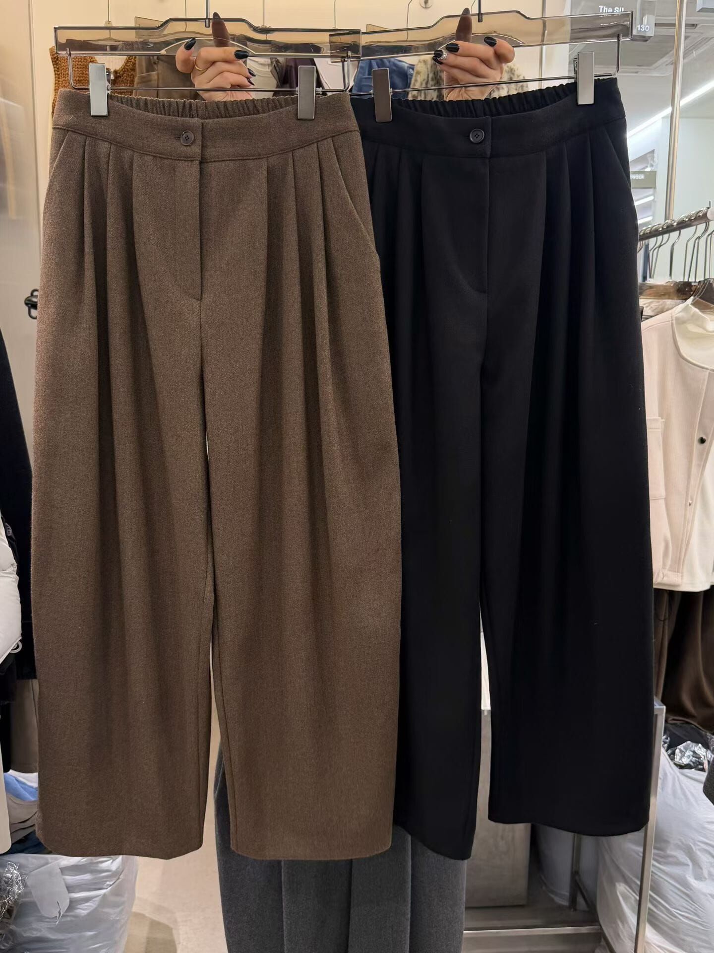 TS7208 高腰打褶寬褲